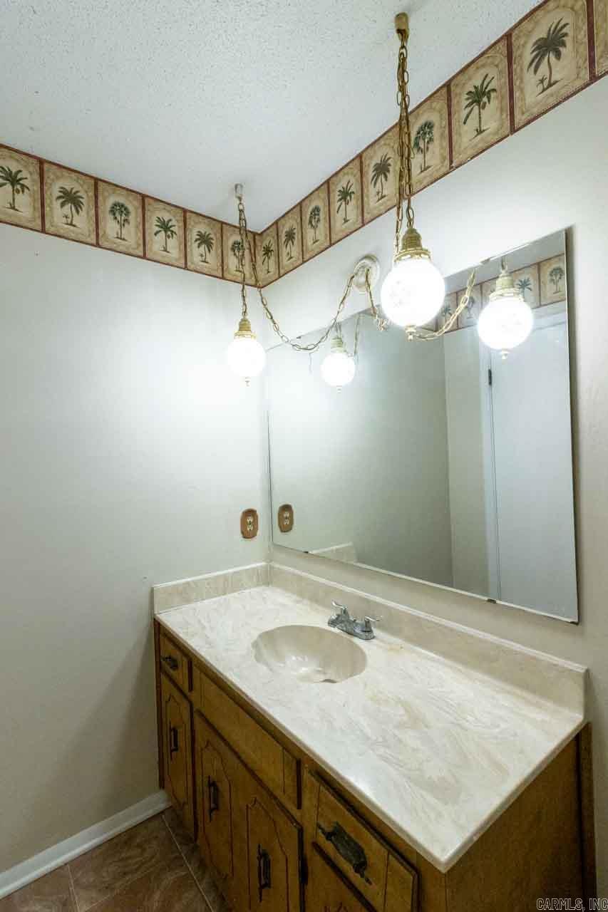 TARA MOUNT - Residential