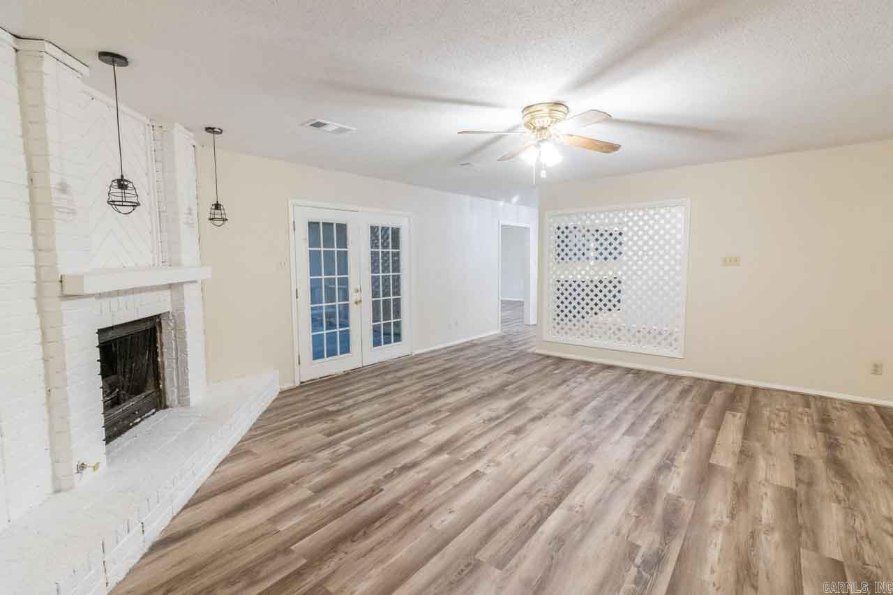 TARA MOUNT - Residential