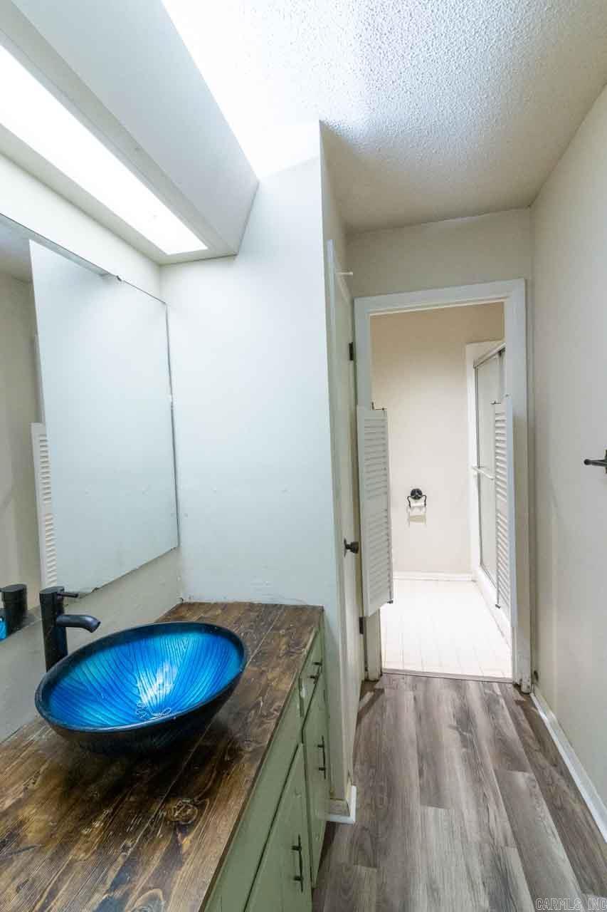 TARA MOUNT - Residential