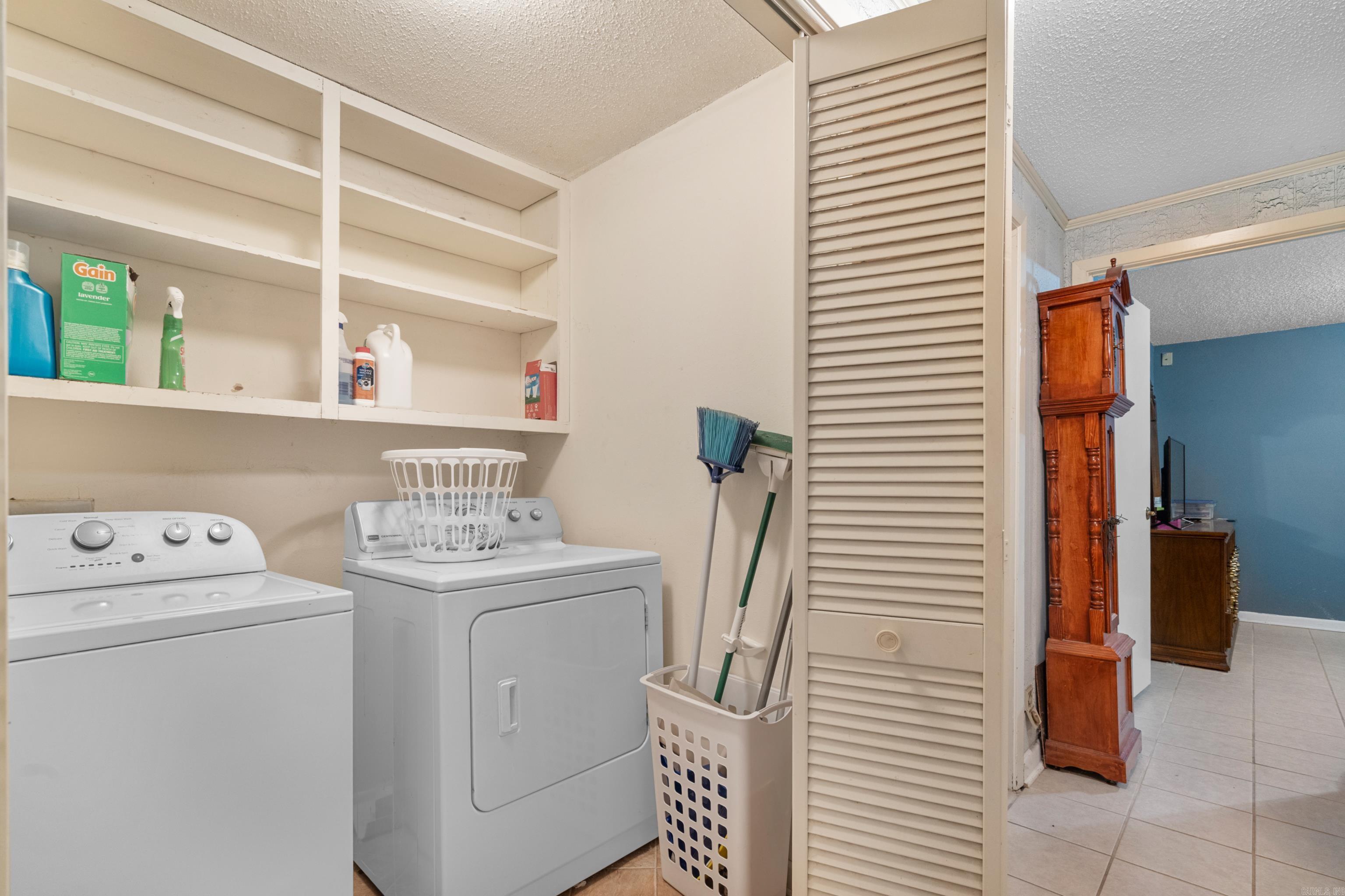 VILLAGE SOUTH - Residential