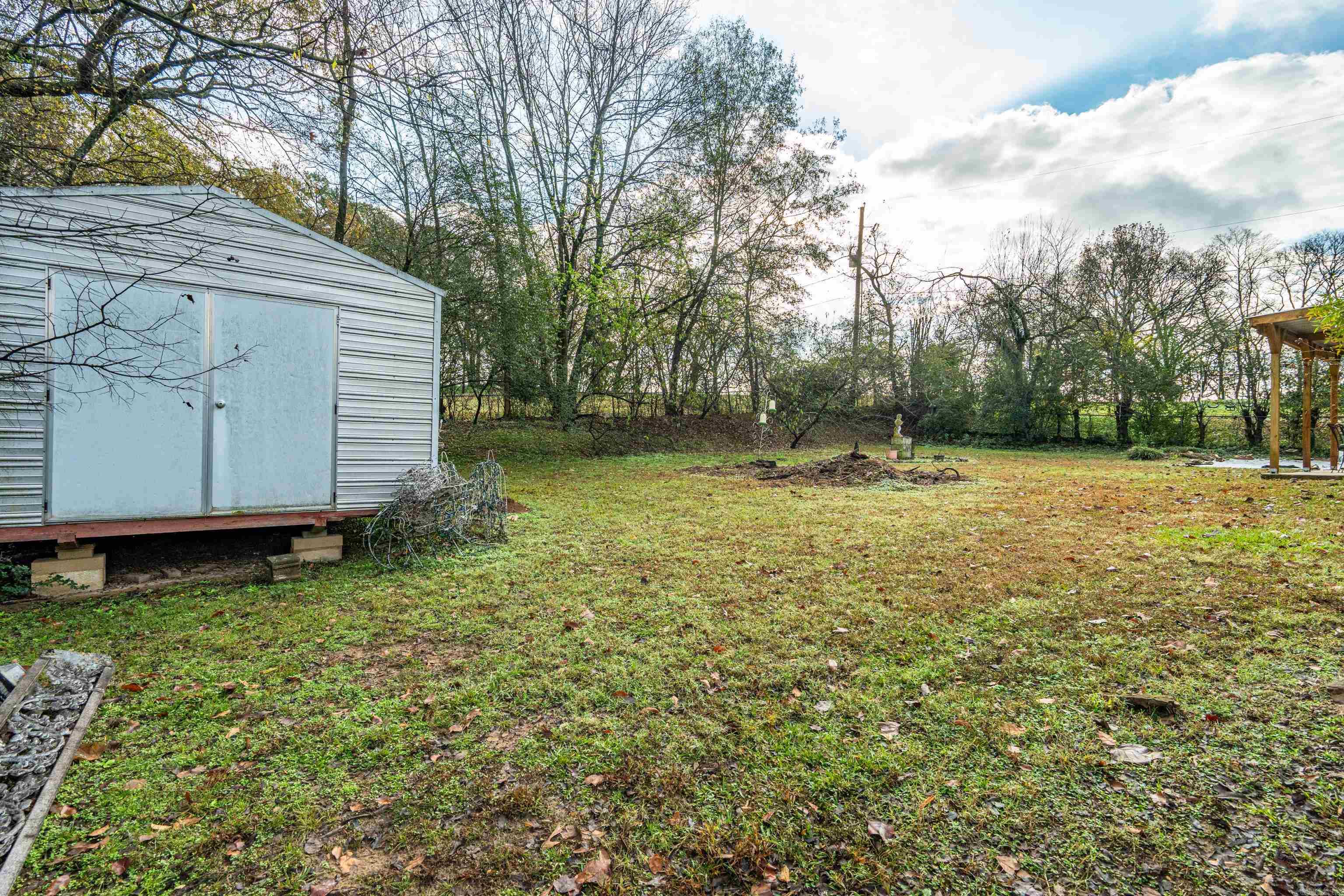 VILLAGE SOUTH - Residential