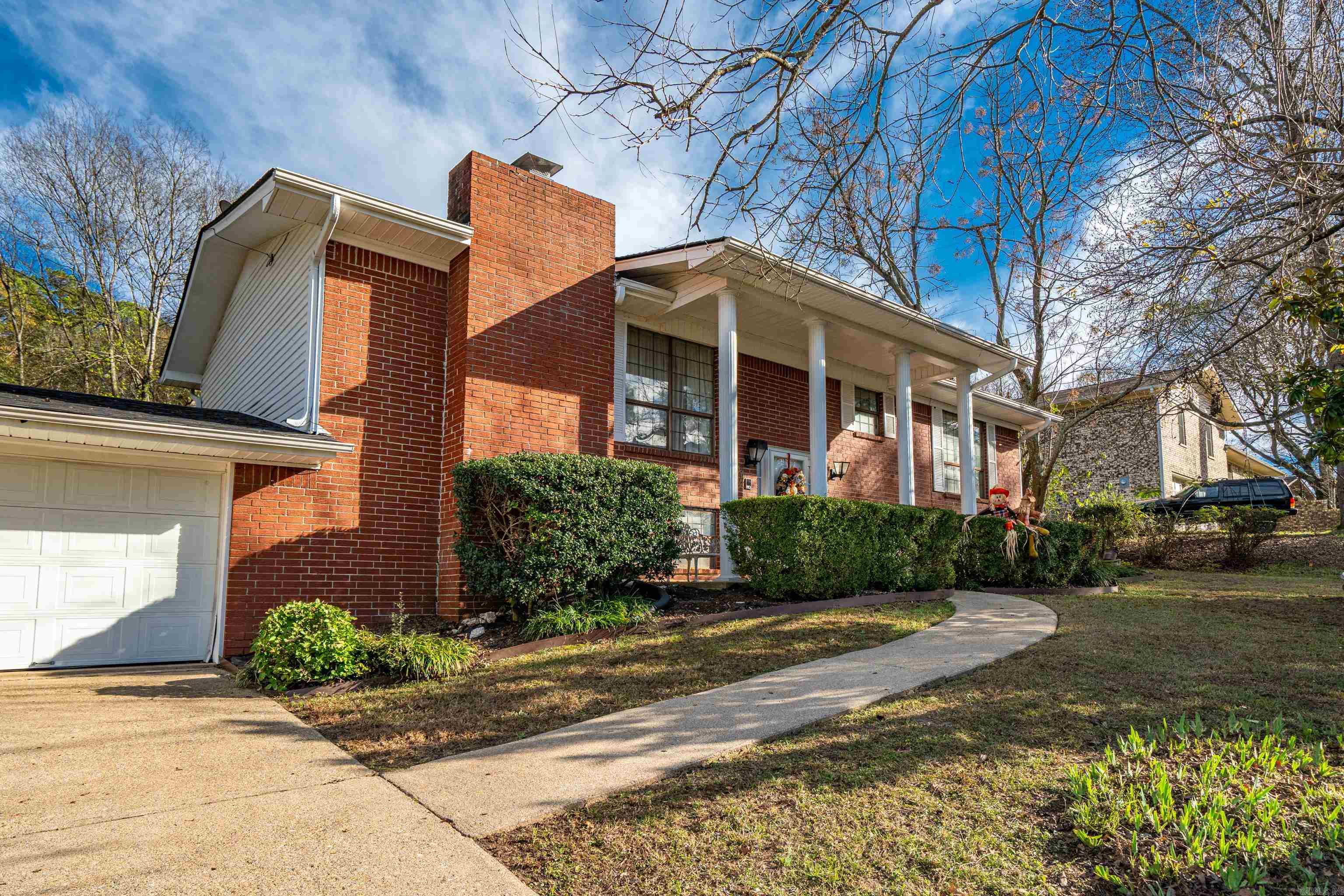 VILLAGE SOUTH - Residential