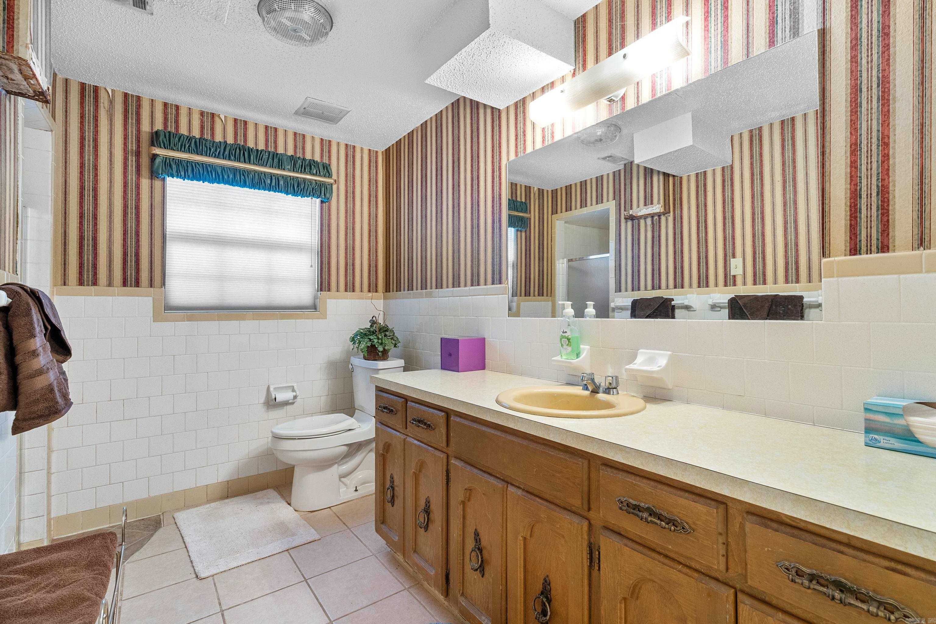 VILLAGE SOUTH - Residential