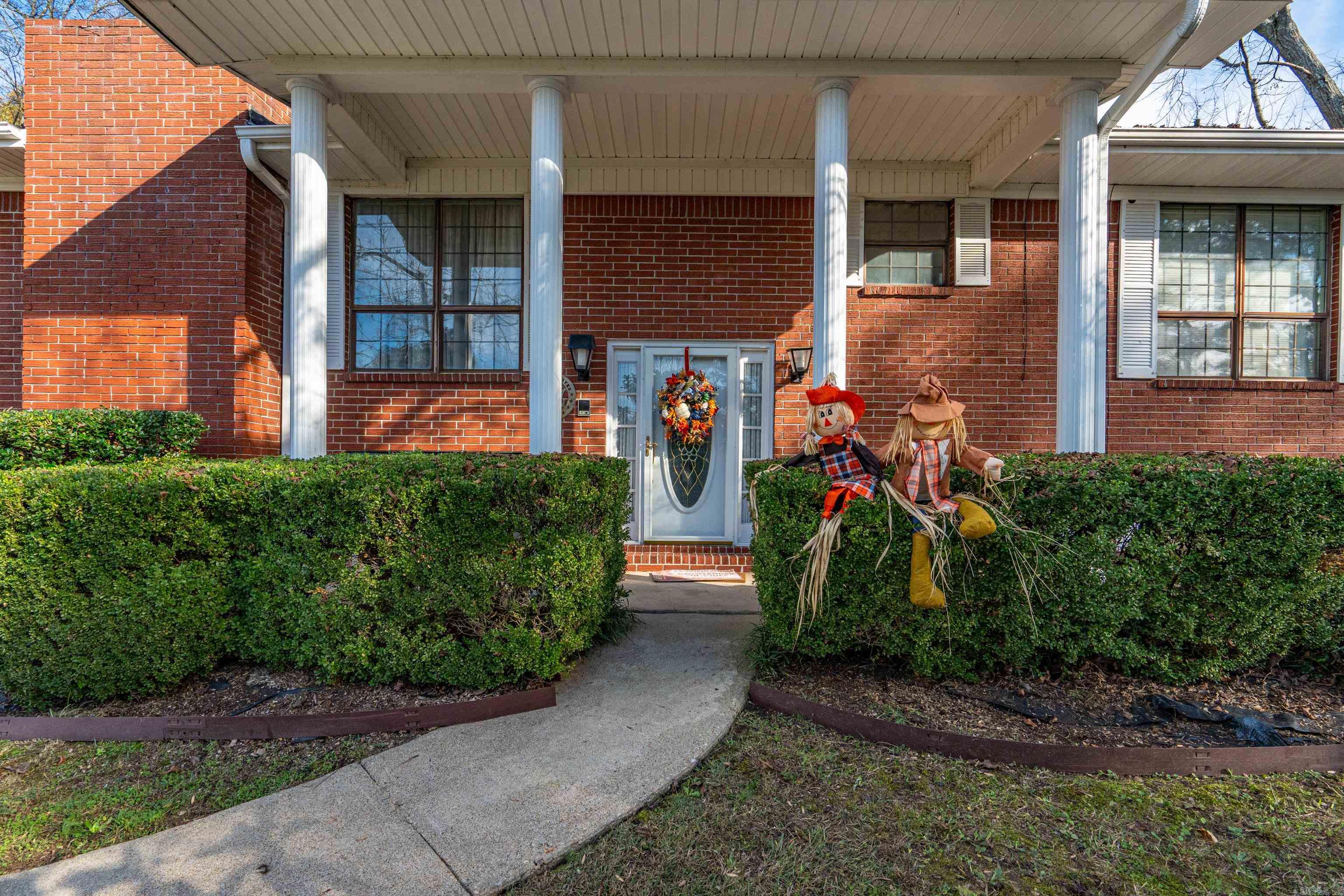 VILLAGE SOUTH - Residential