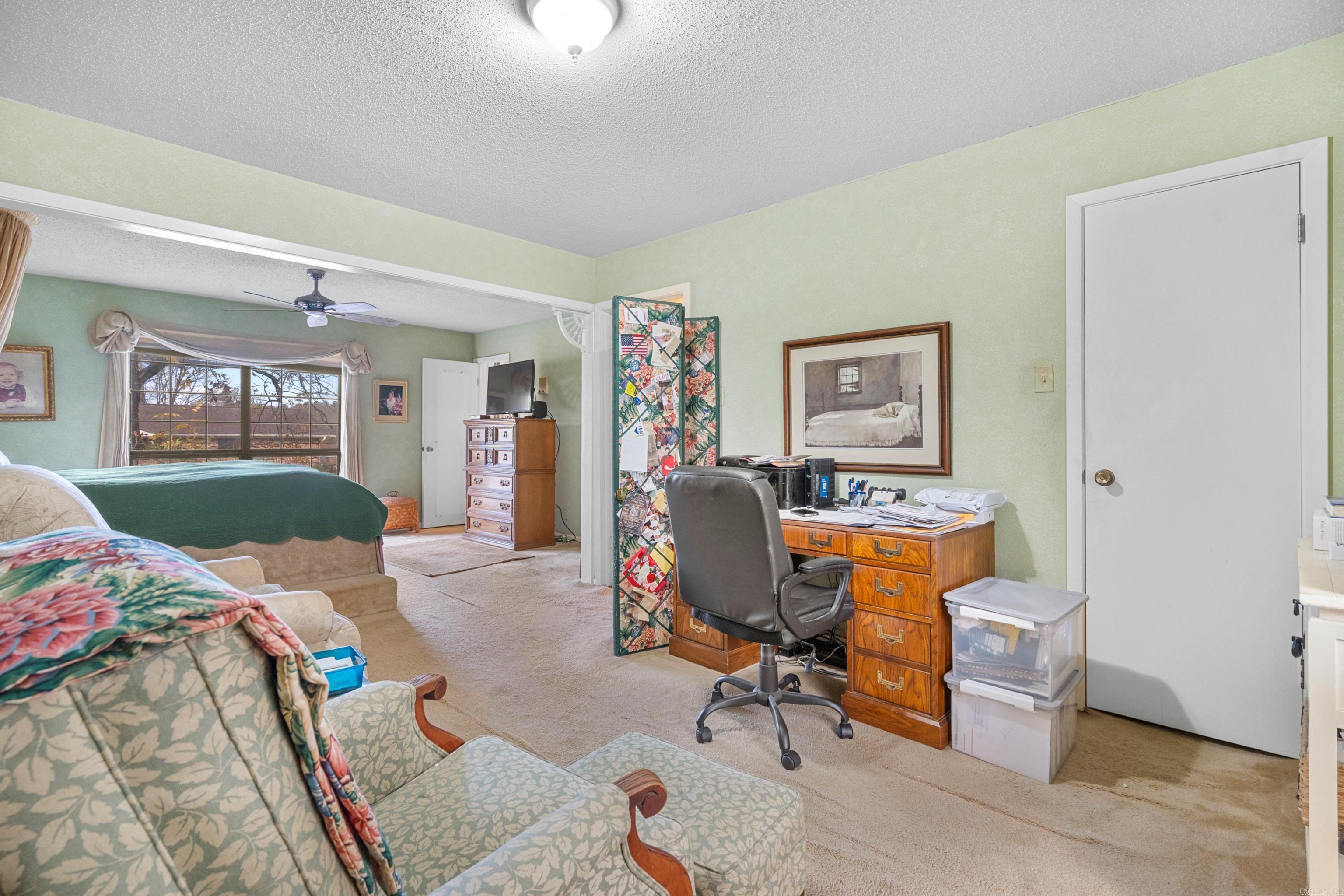 VILLAGE SOUTH - Residential