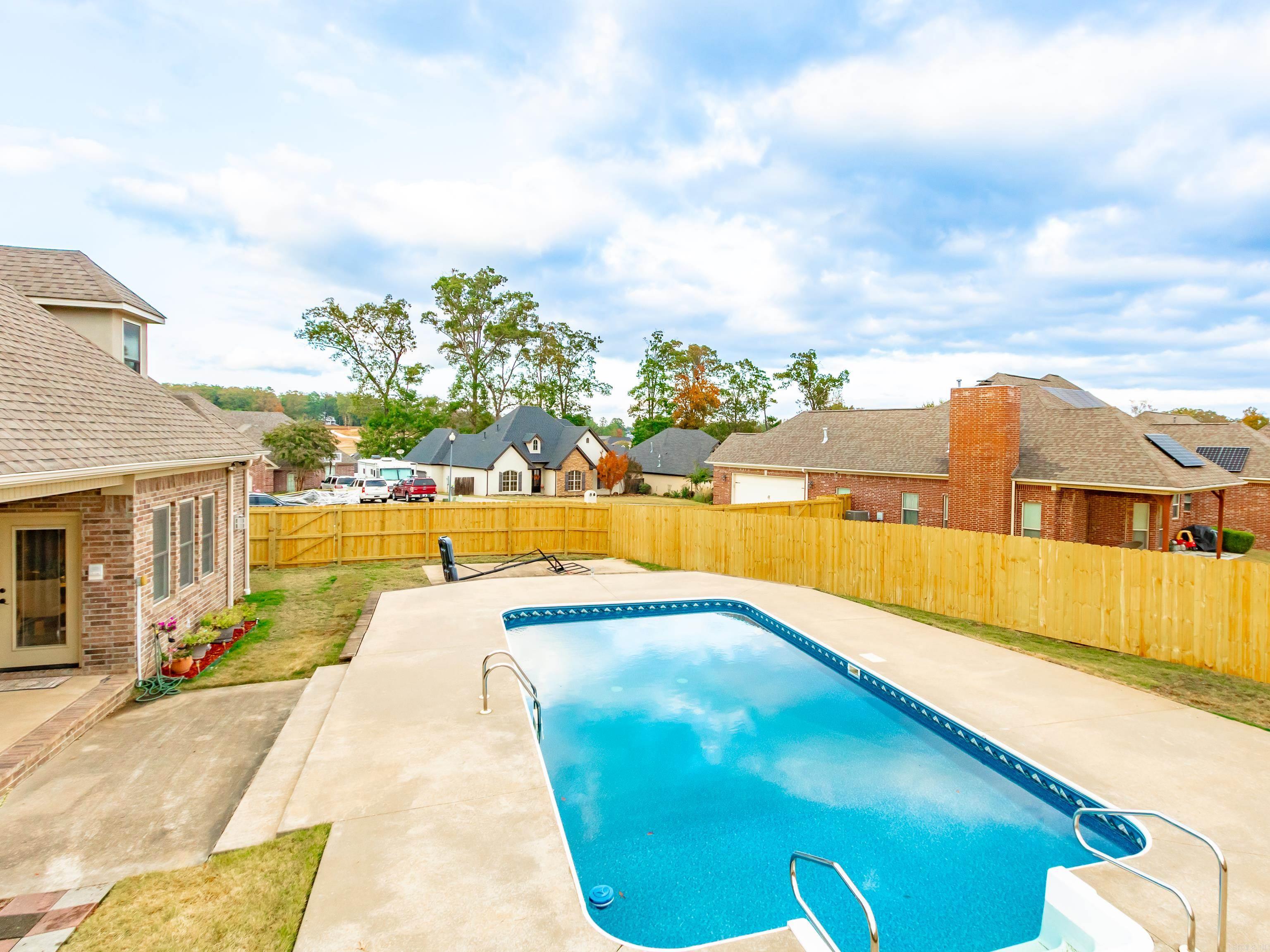 WESTPOINTE NORTH - Residential