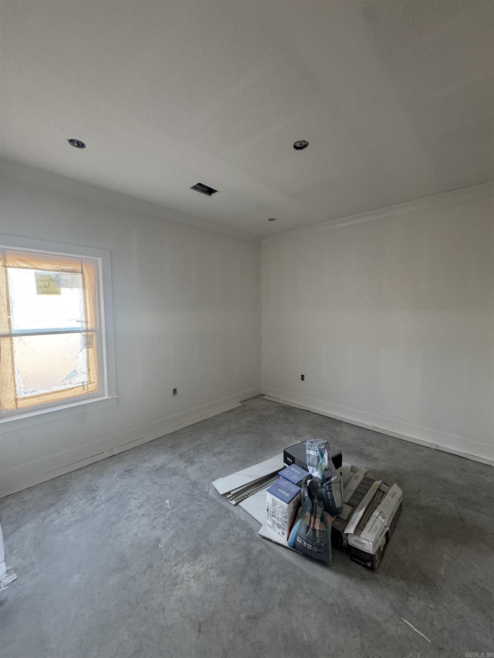 MIDTOWN BRYANT - Residential