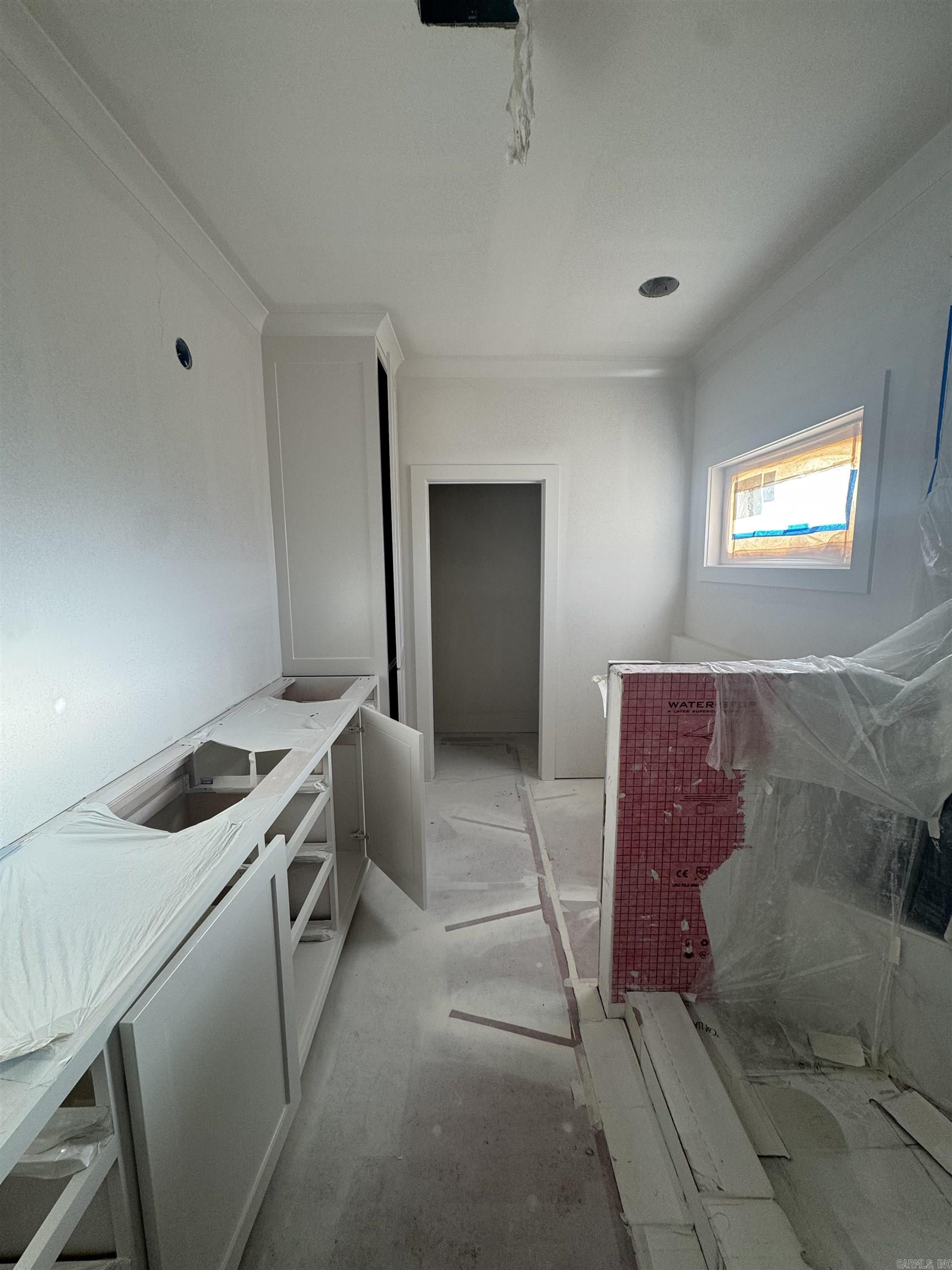 MIDTOWN BRYANT - Residential