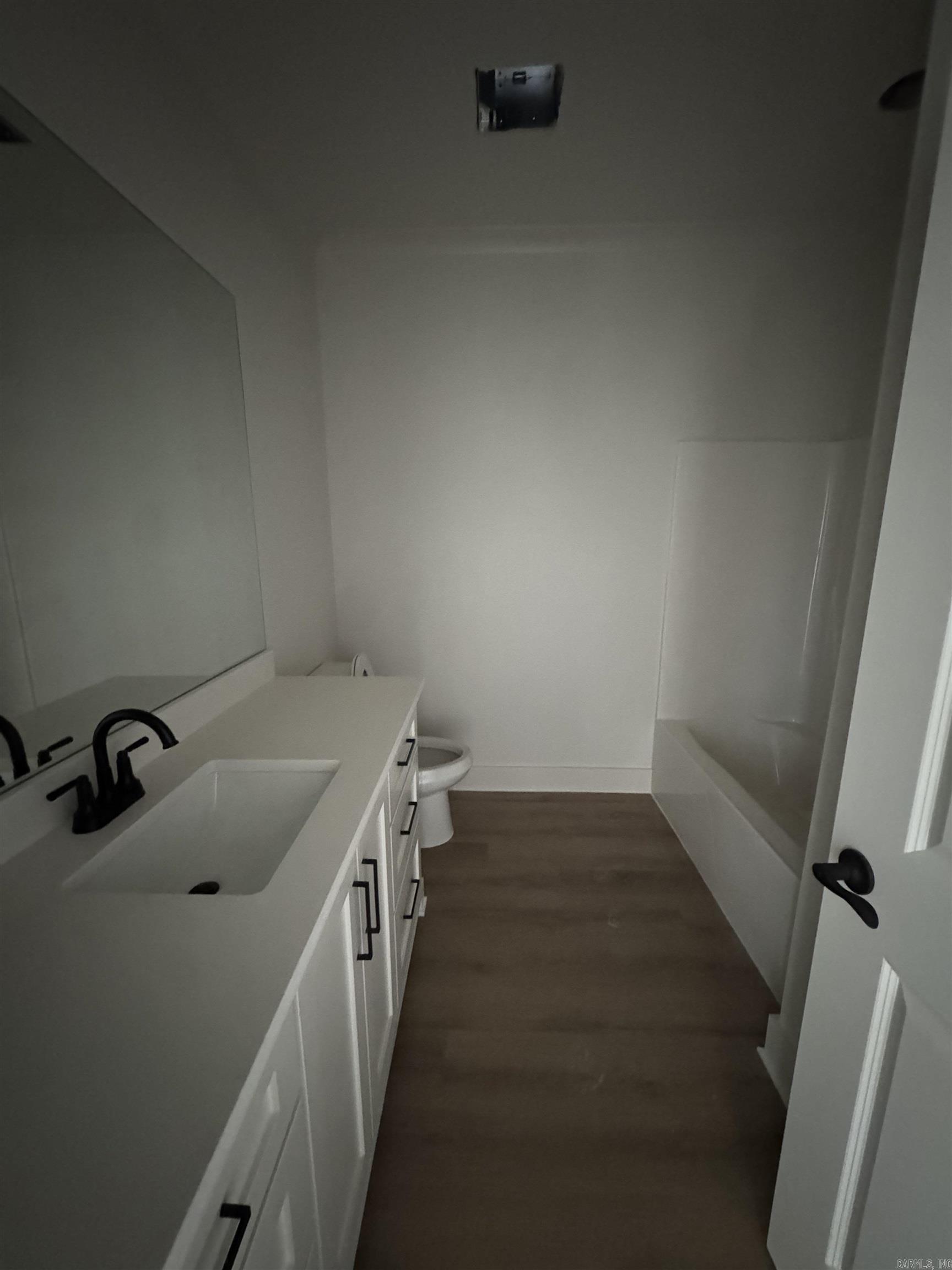 MIDTOWN BRYANT - Residential