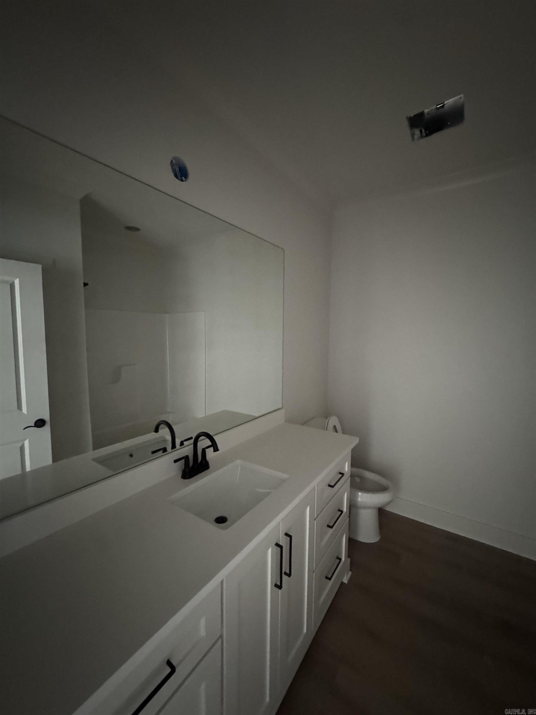 MIDTOWN BRYANT - Residential