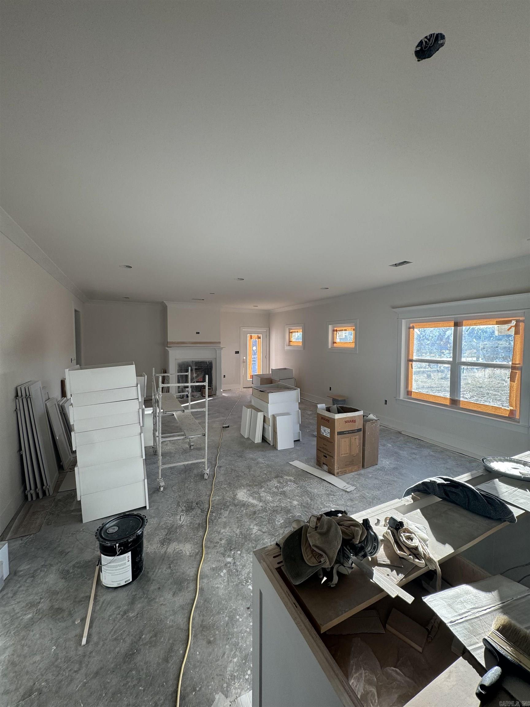 MIDTOWN BRYANT - Residential