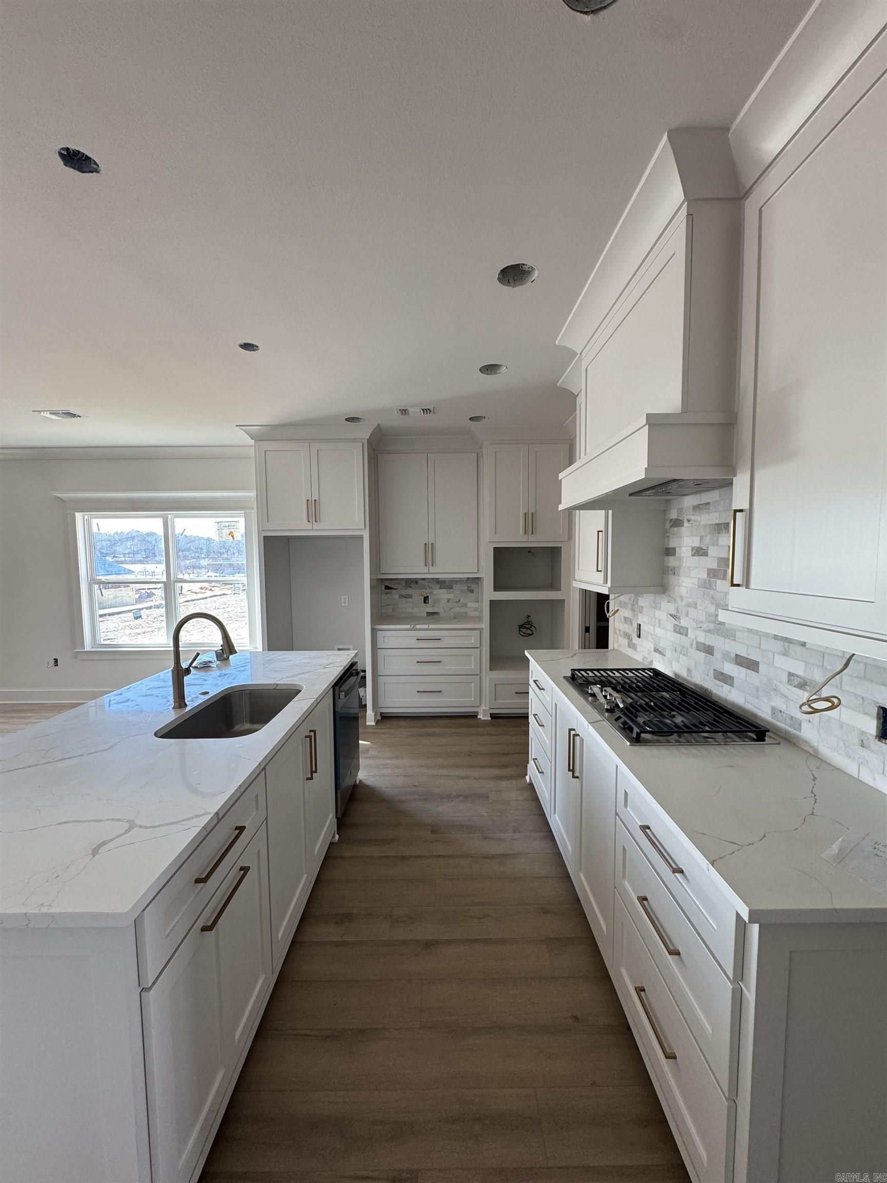 MIDTOWN BRYANT - Residential