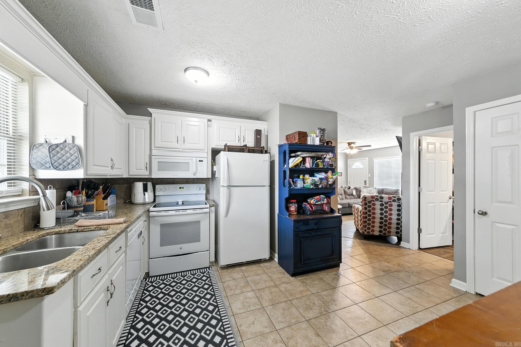 Golden Meadows - Residential