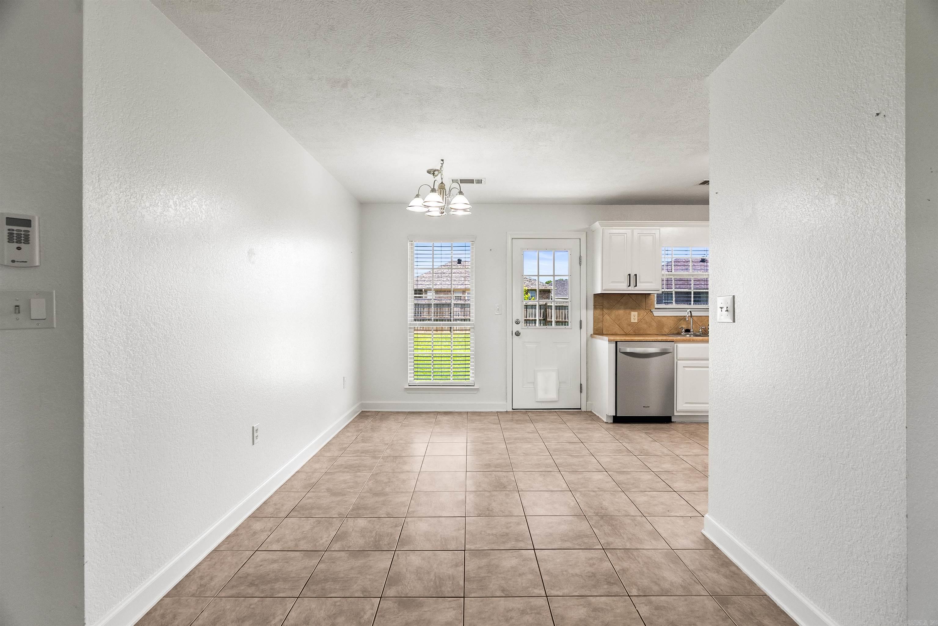 JEWELS ESTATES - Residential