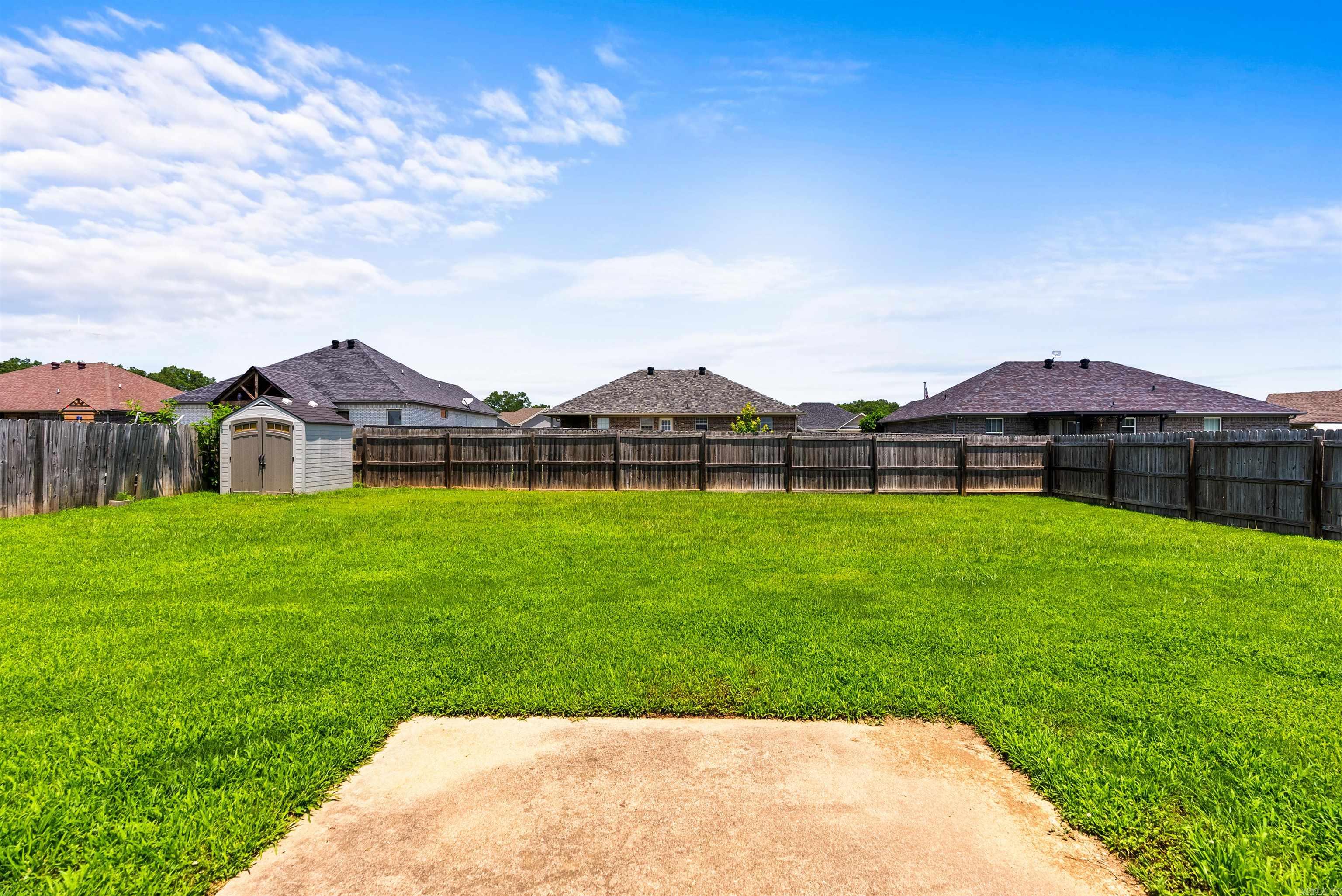 JEWELS ESTATES - Residential