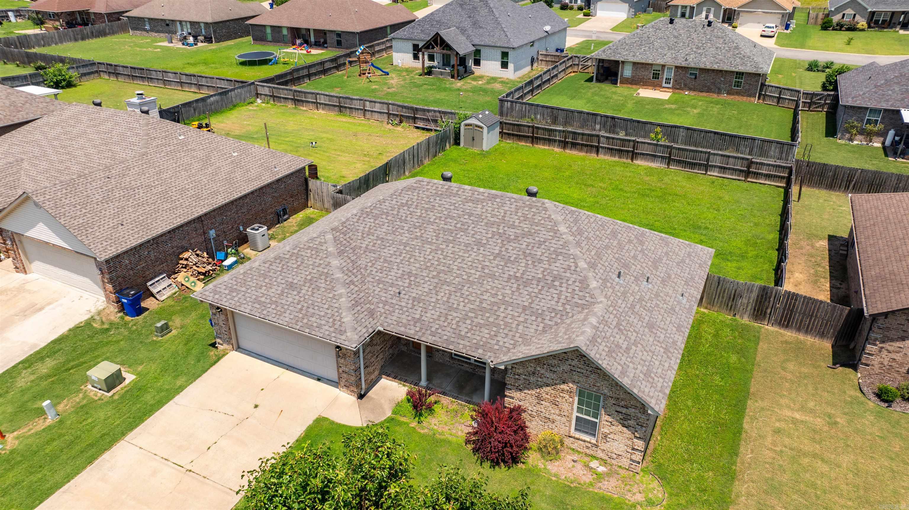 JEWELS ESTATES - Residential