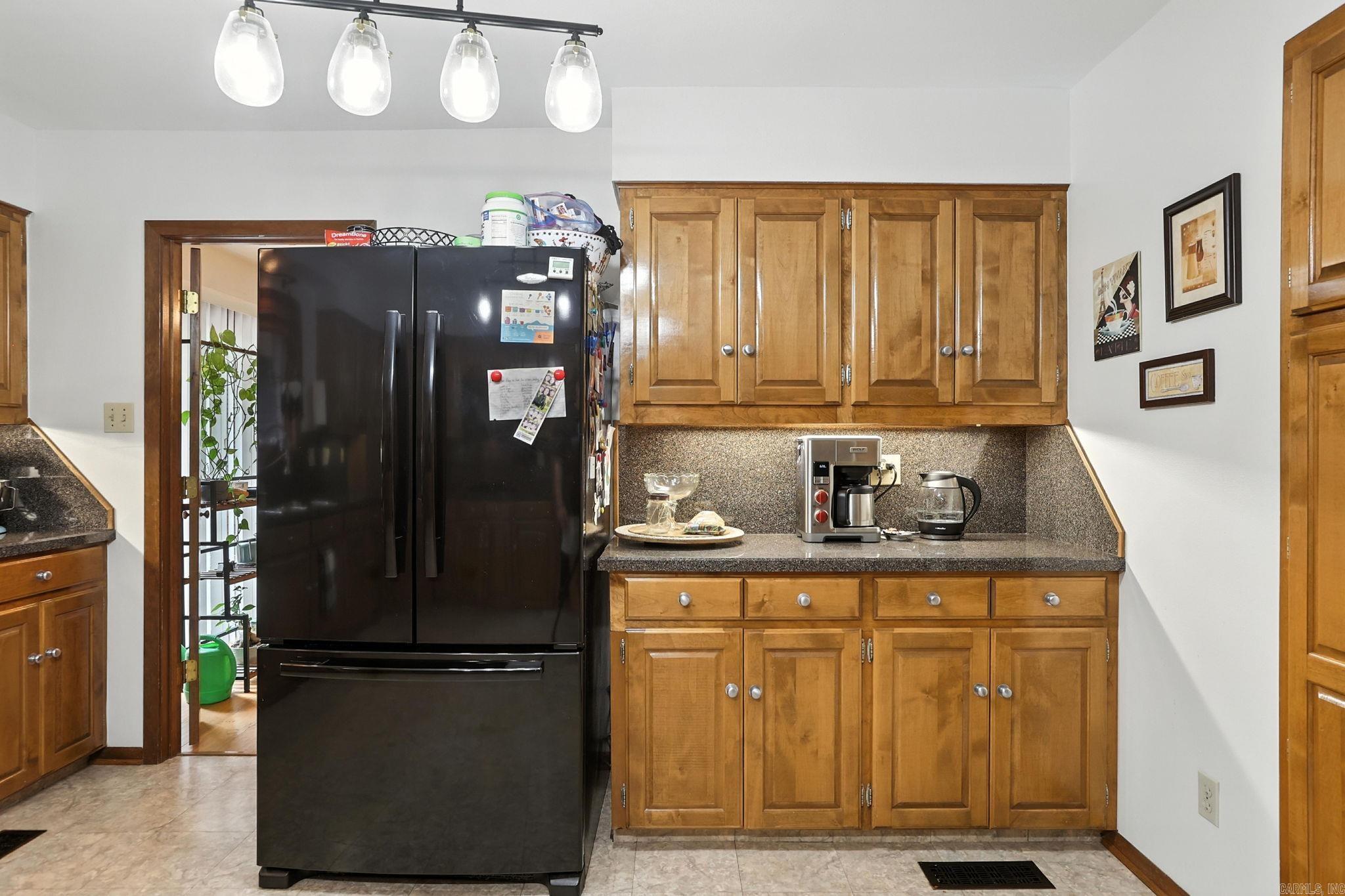 WELLINGTON POINTE - Residential