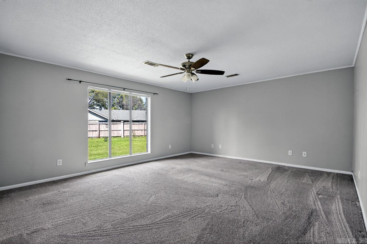 WOODWARD - Residential