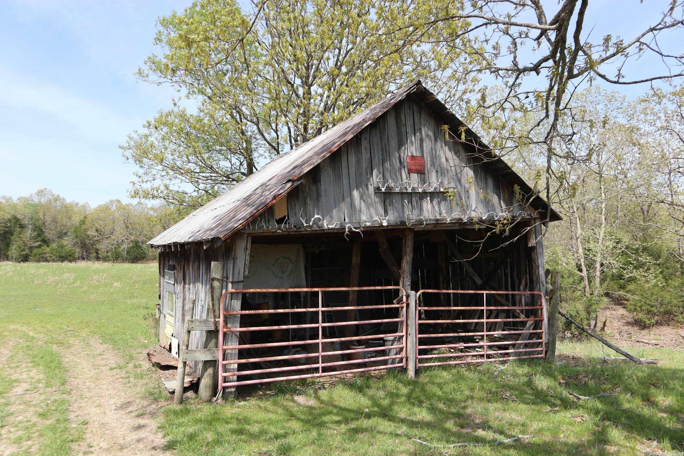 Metes & Bounds - Land