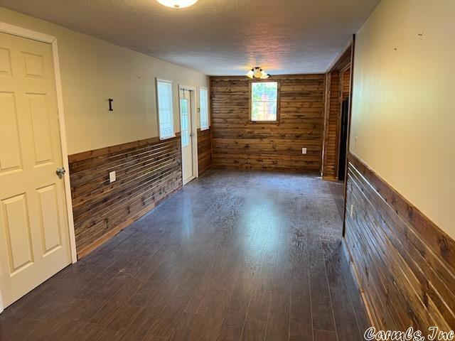 Metes & Bounds - Land