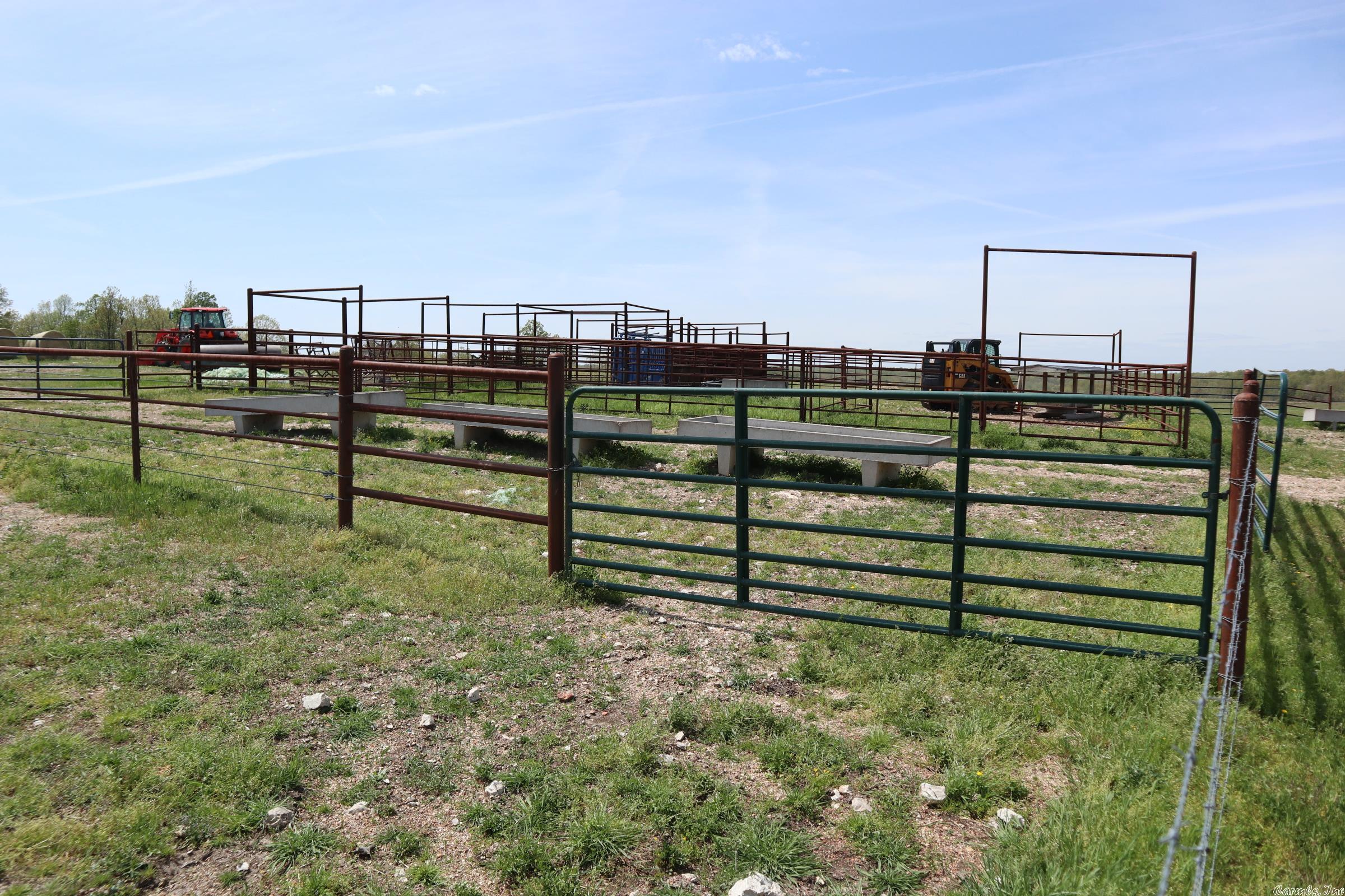 Metes & Bounds - Land