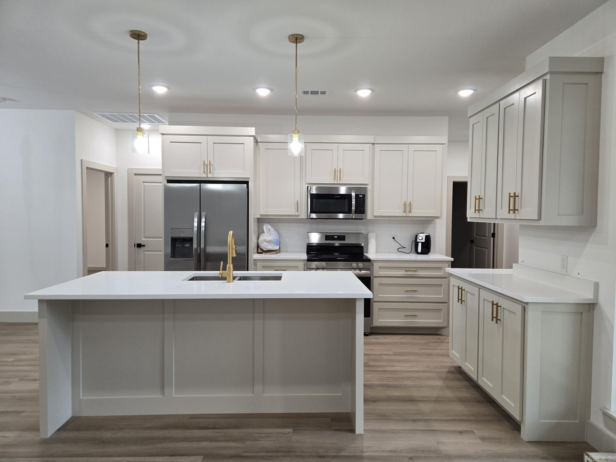 DIAMONDHEAD - Residential