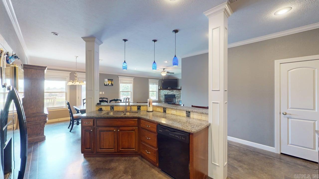 BIANCA MEADOWS - Residential