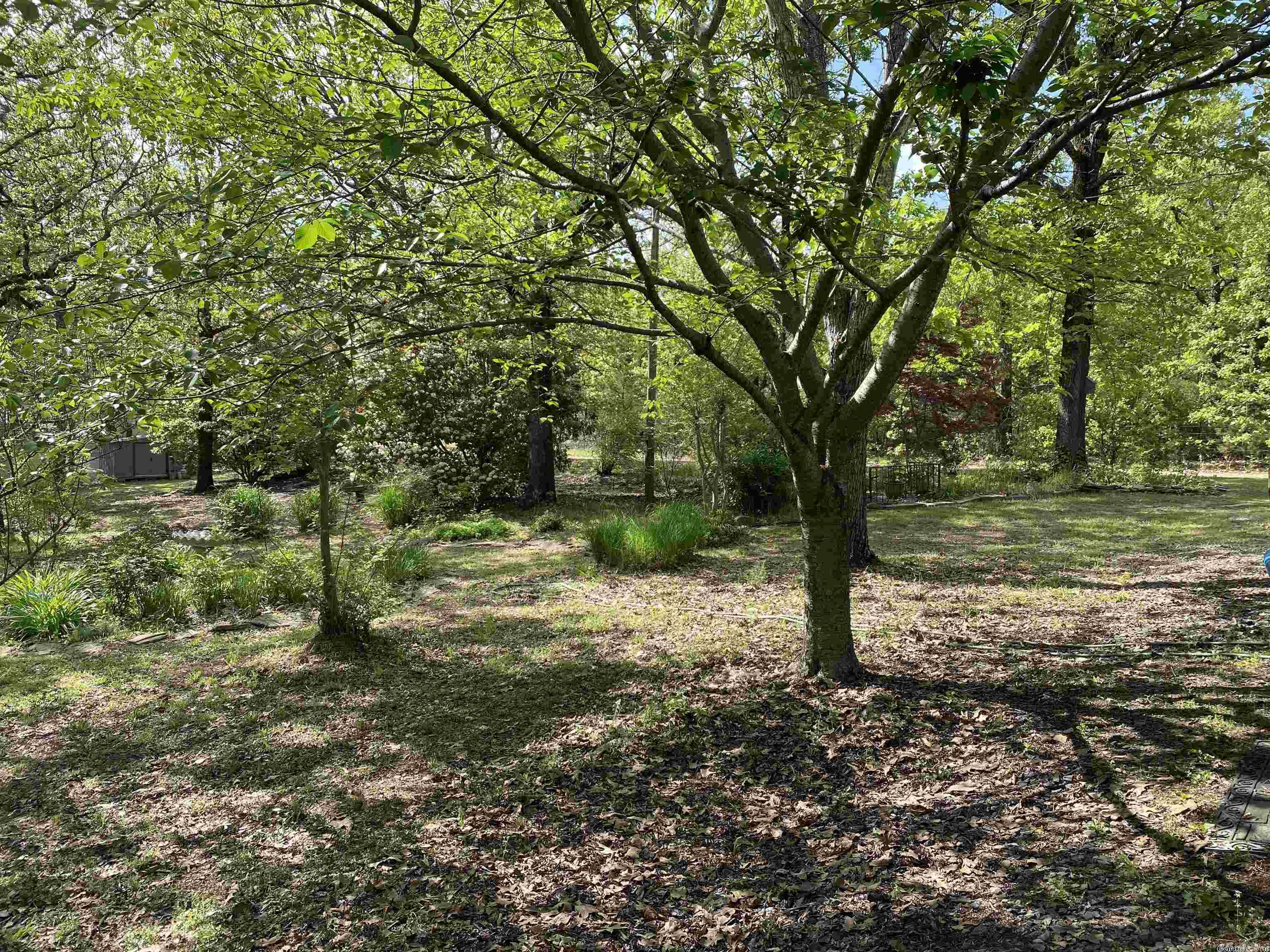 ROMANCE ACRES - Residential