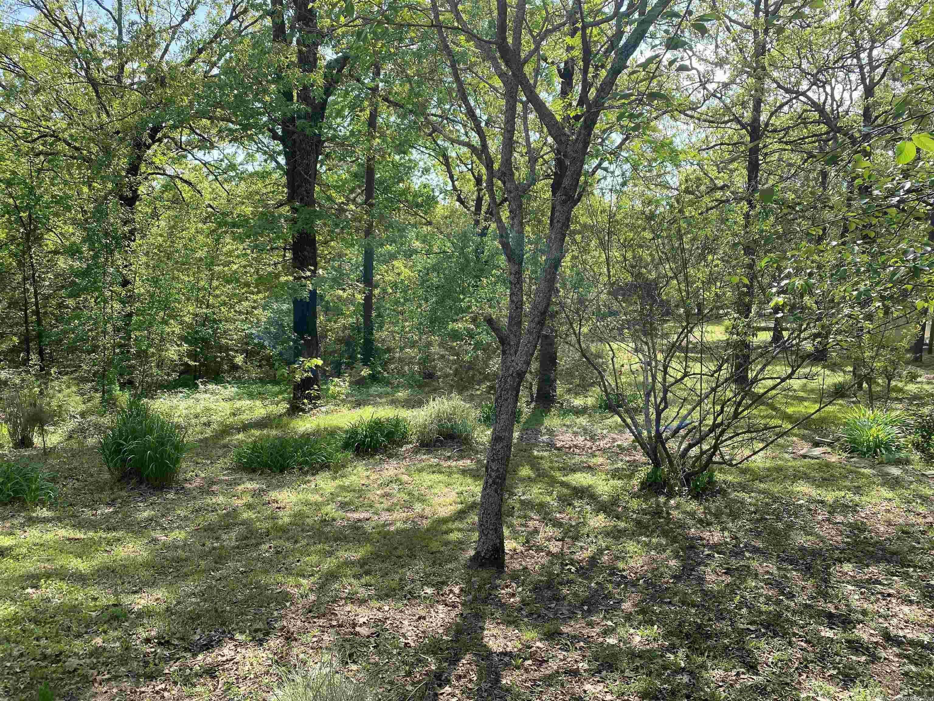 ROMANCE ACRES - Residential