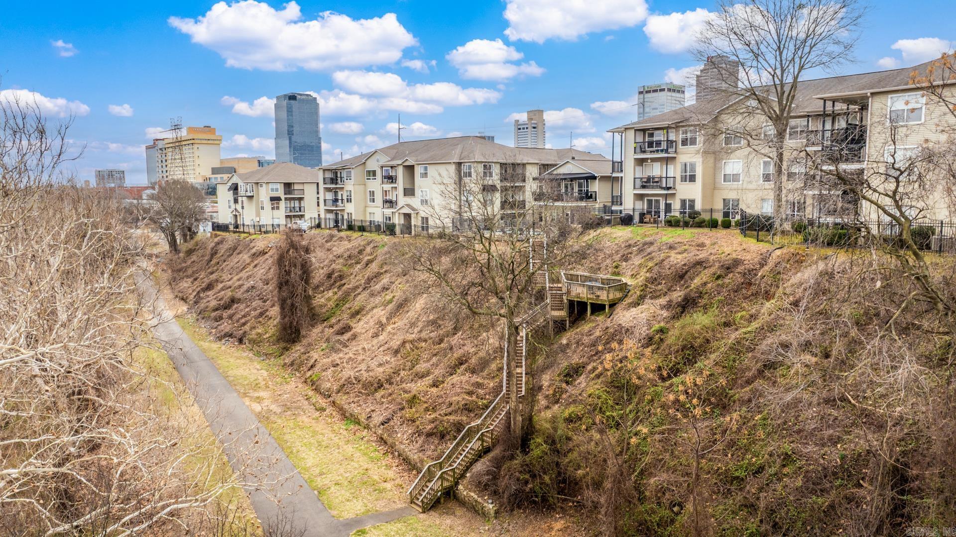 THE CLIFFS HPR - Residential