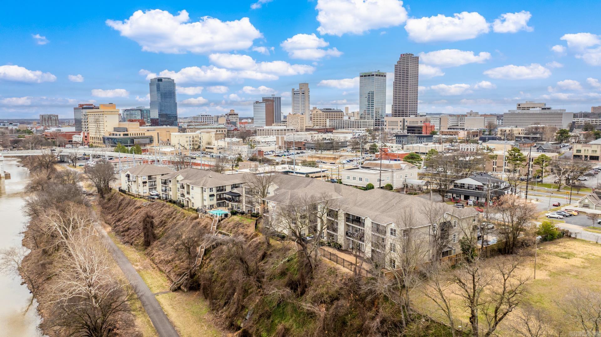 THE CLIFFS HPR - Residential