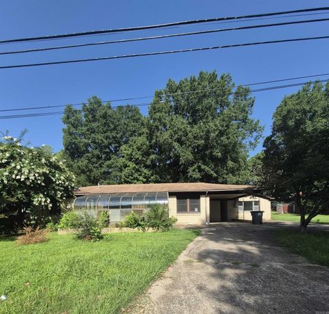 Photo of 206 S Collison Avenue, Bald Knob, AR 72010 (MLS # 26029202)