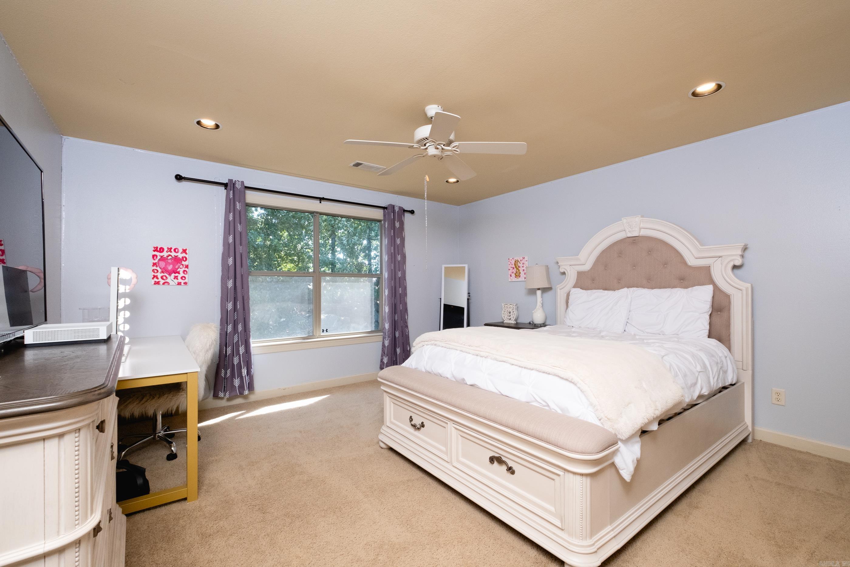 CHENAL VALLEY CHALLAIN PLACE - Residential