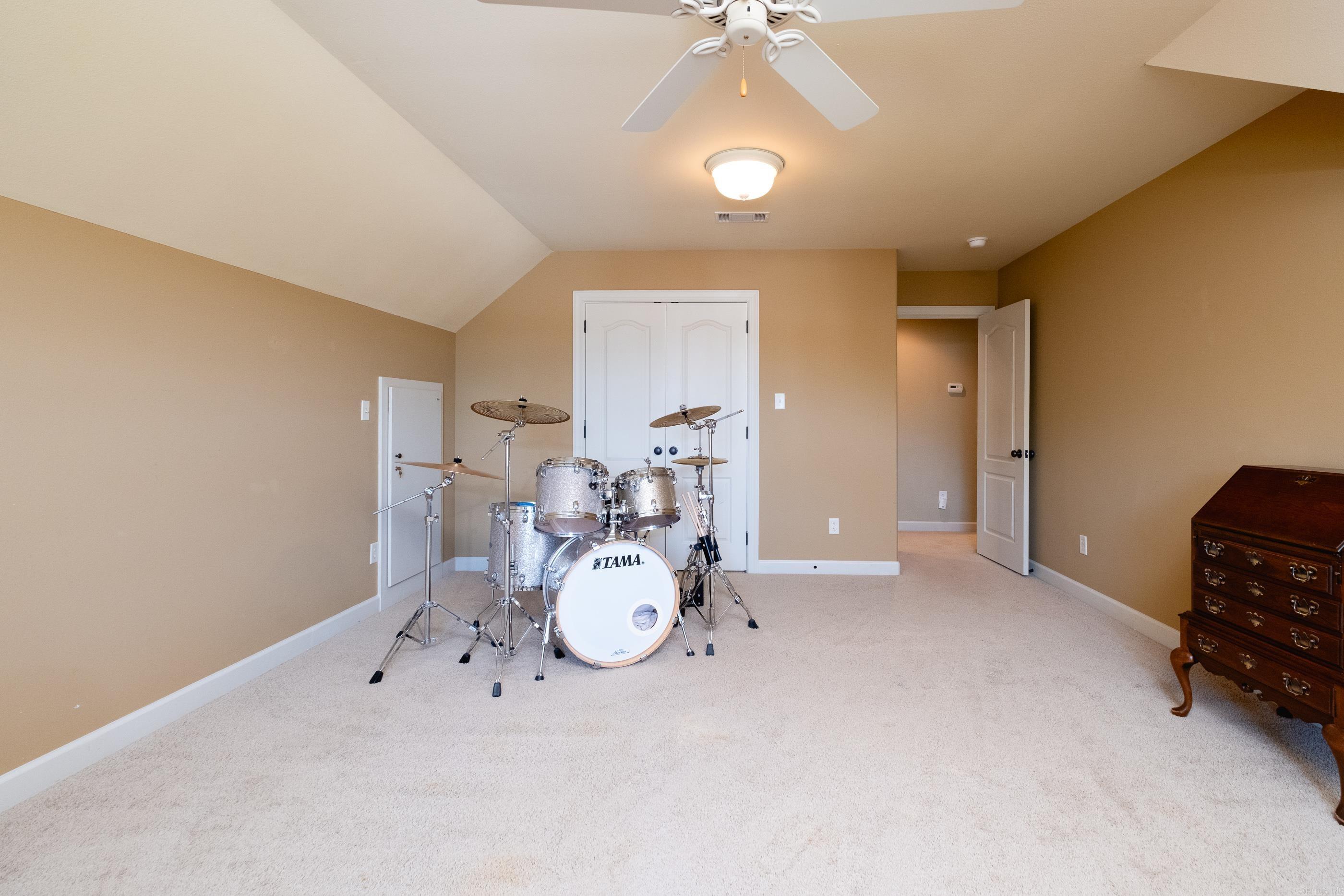 CHENAL VALLEY CHALLAIN PLACE - Residential