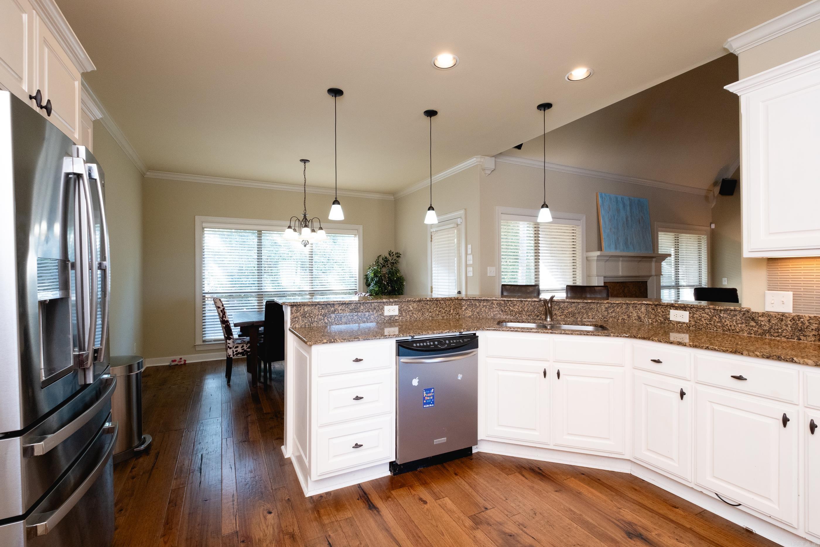 CHENAL VALLEY CHALLAIN PLACE - Residential