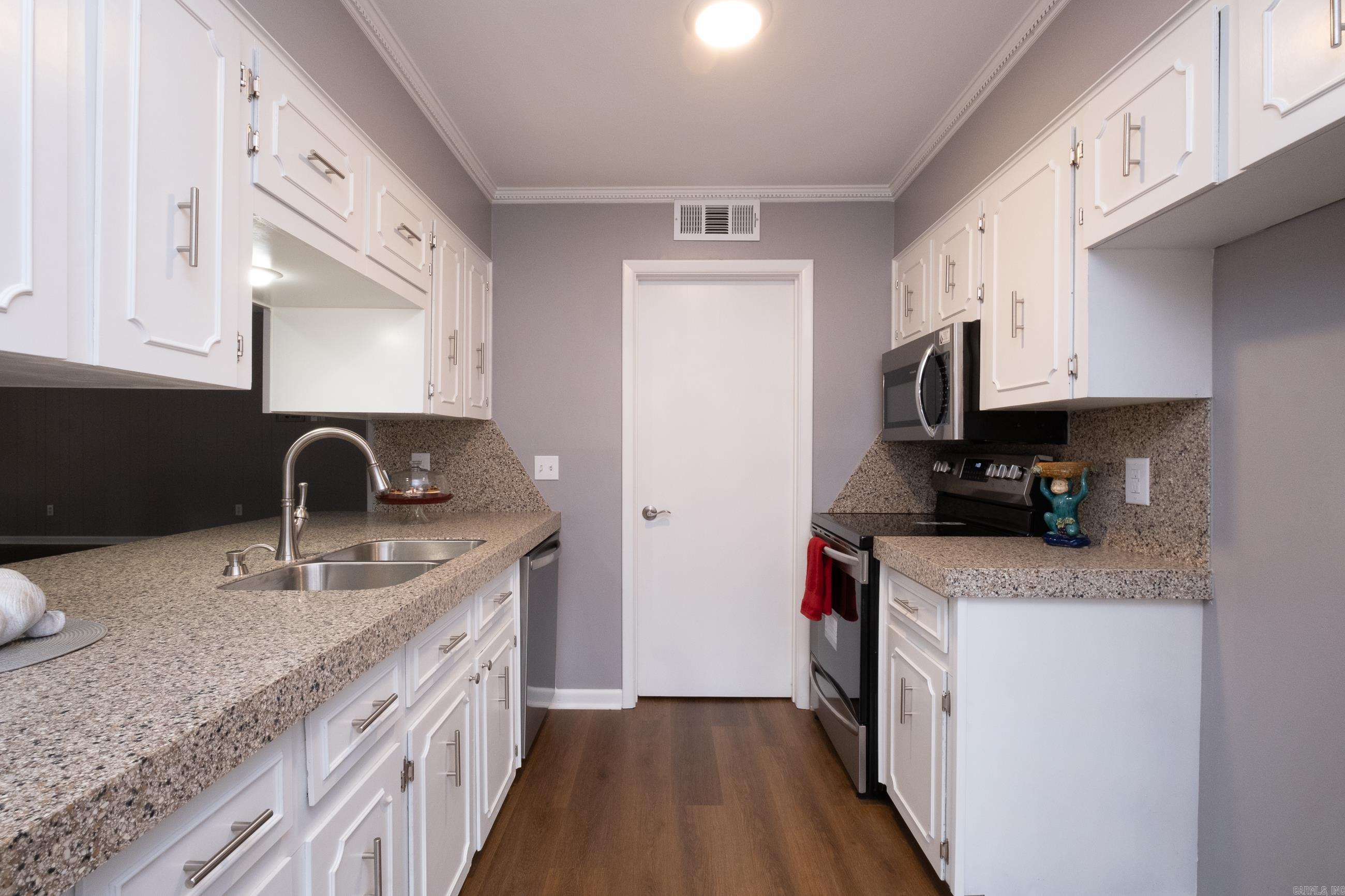 PLEASANT FOREST - Residential