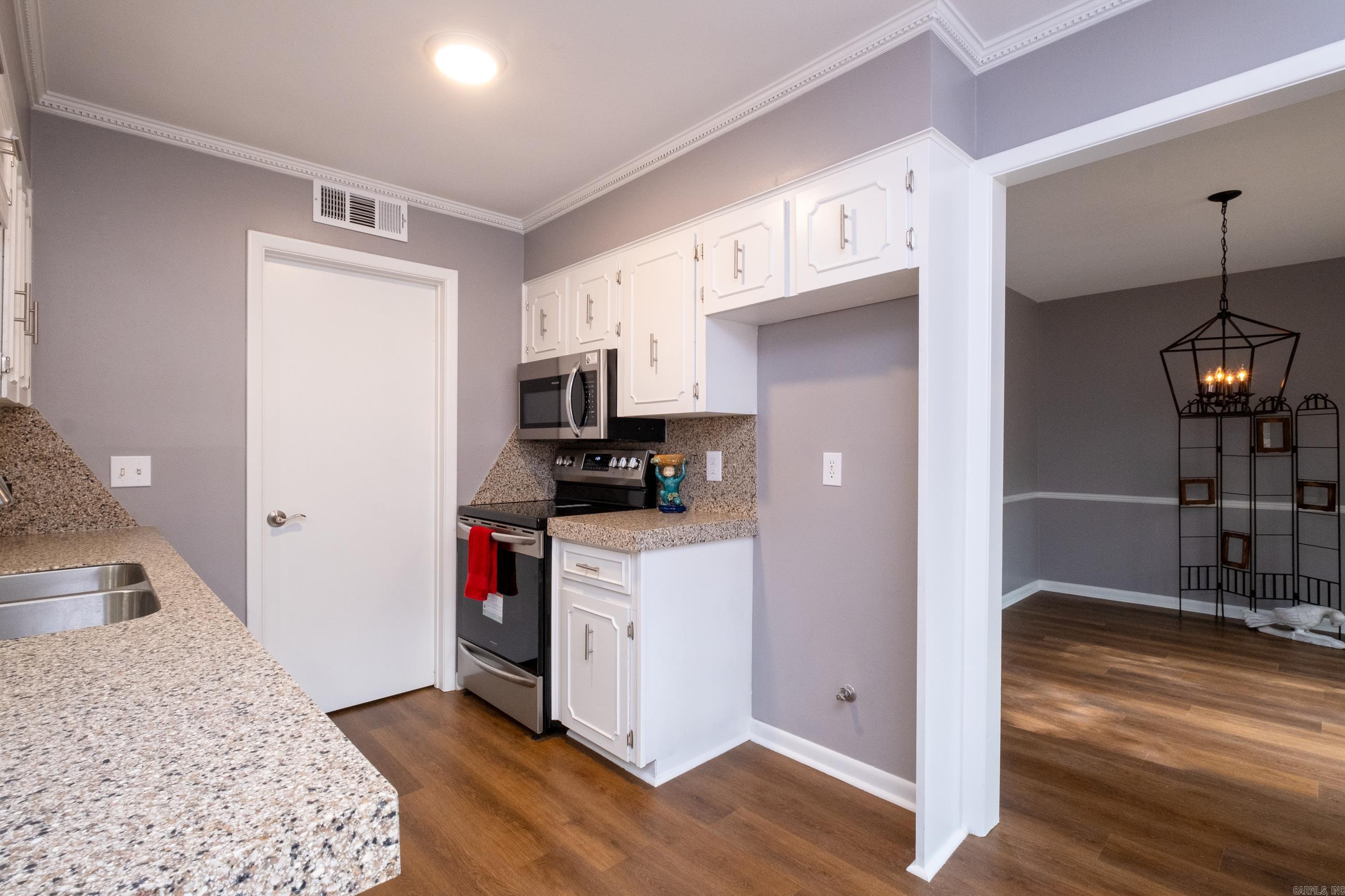 PLEASANT FOREST - Residential