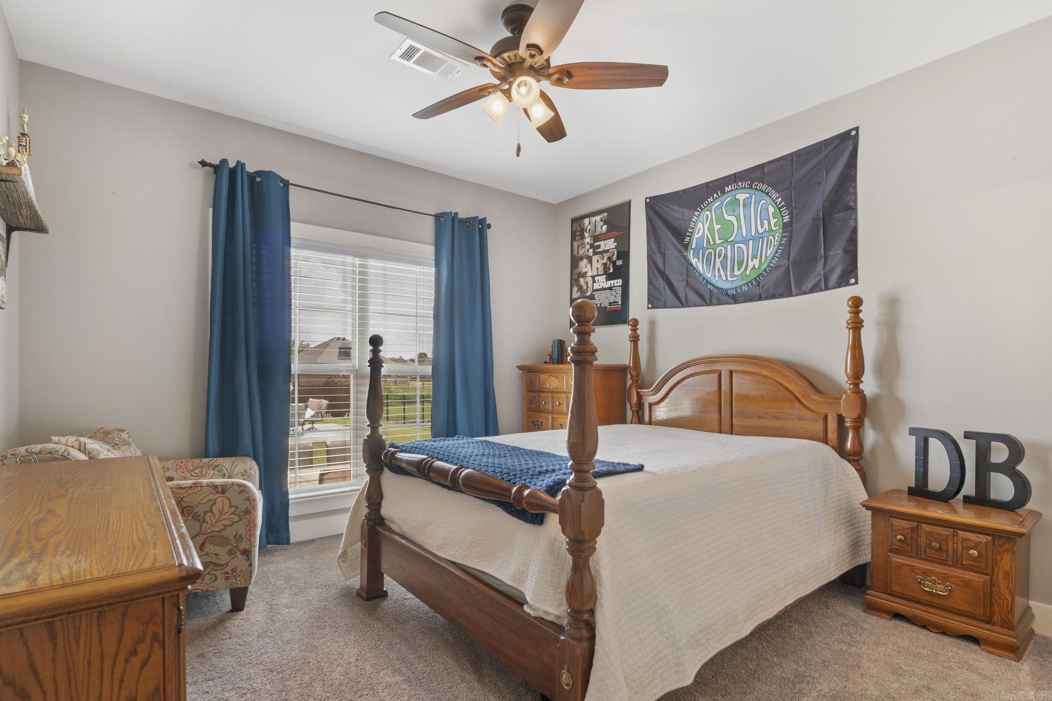 SADDLE CREEK - Residential
