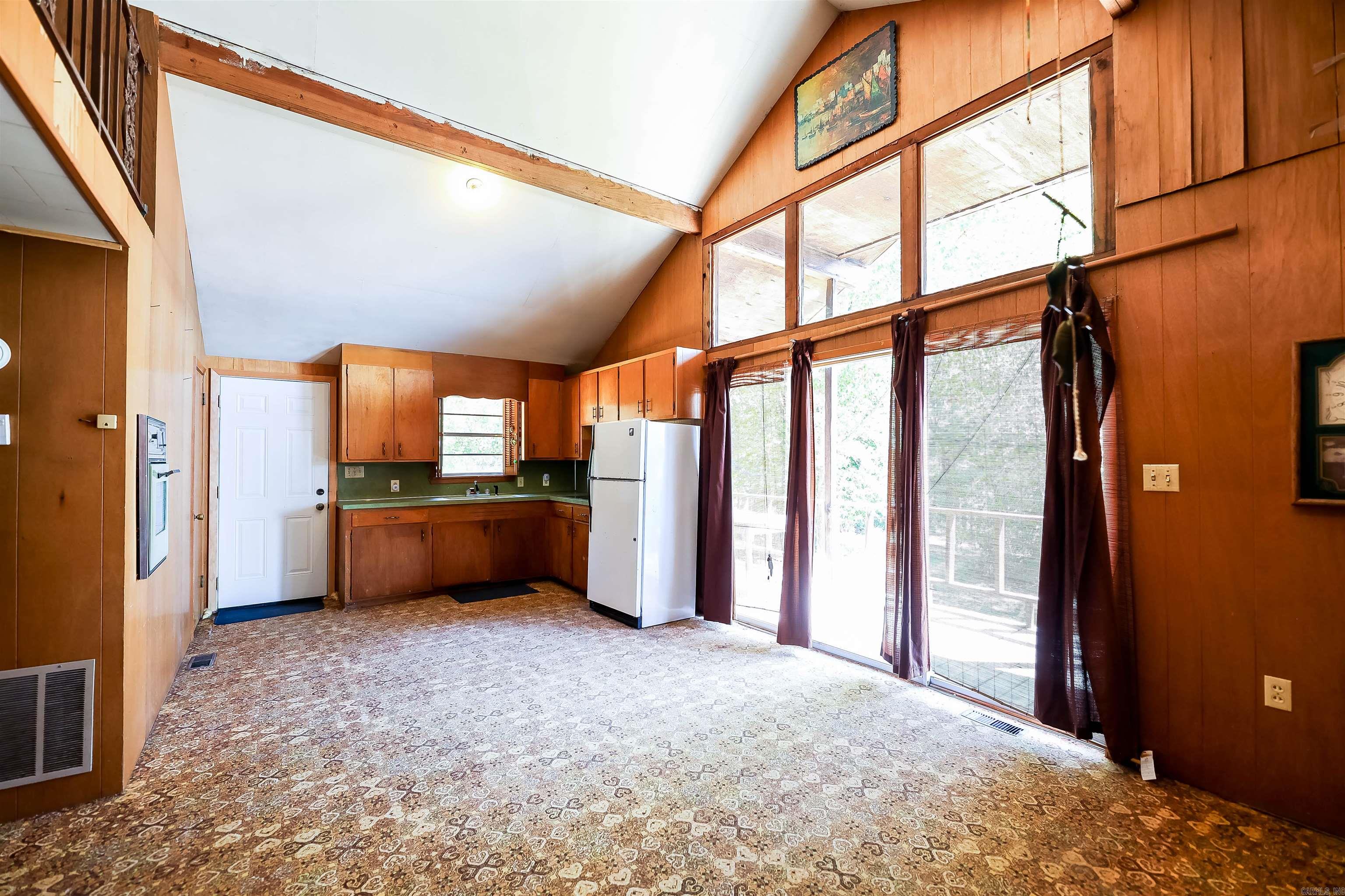 WHITE OAK LAKE DEVELOPMENT - Residential