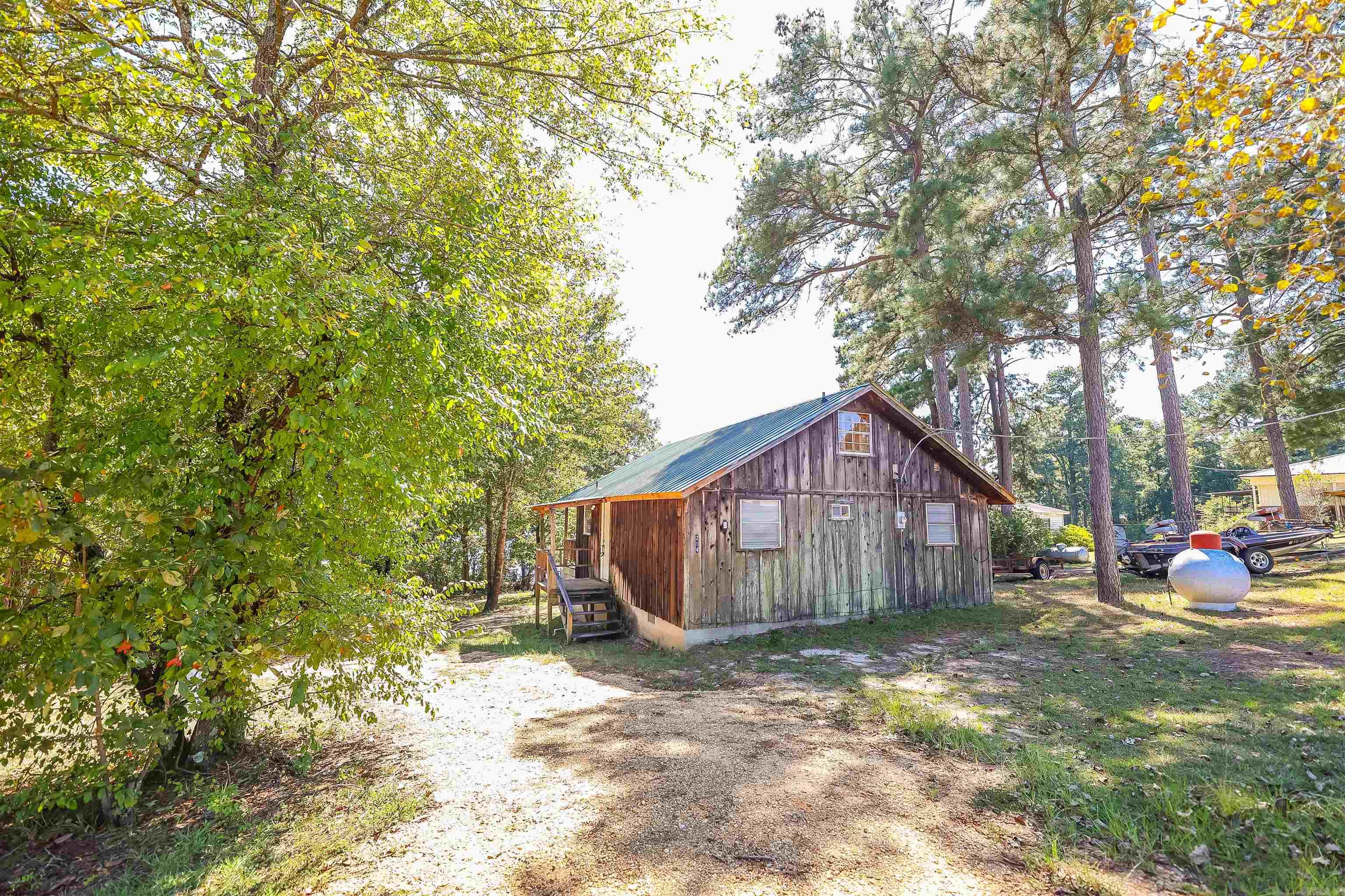 WHITE OAK LAKE DEVELOPMENT - Residential