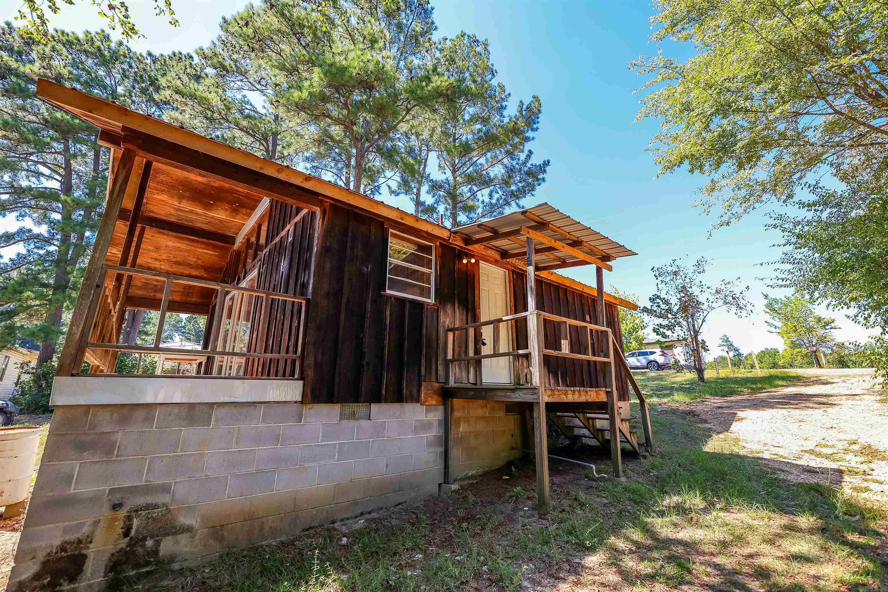 WHITE OAK LAKE DEVELOPMENT - Residential