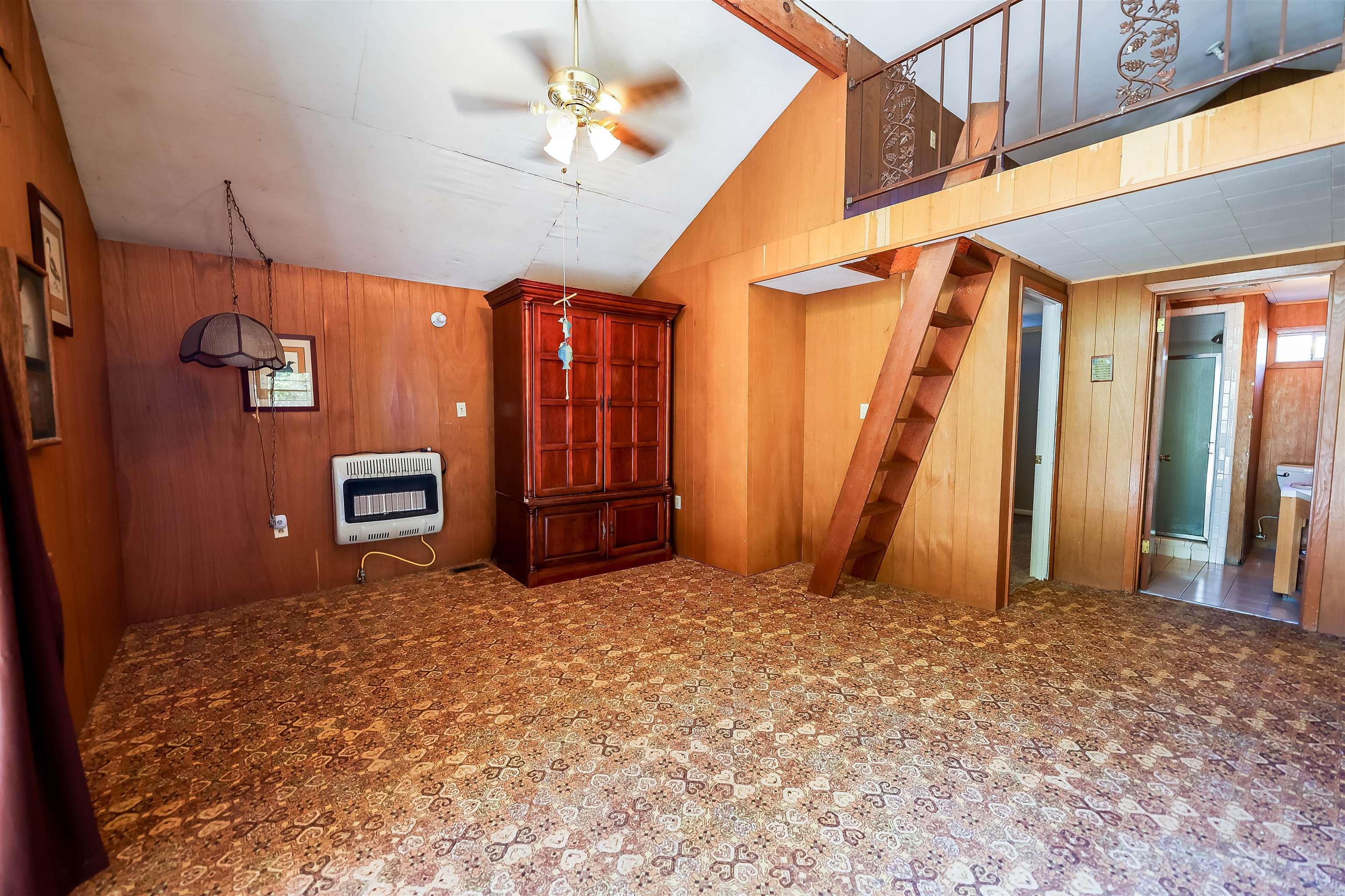 WHITE OAK LAKE DEVELOPMENT - Residential