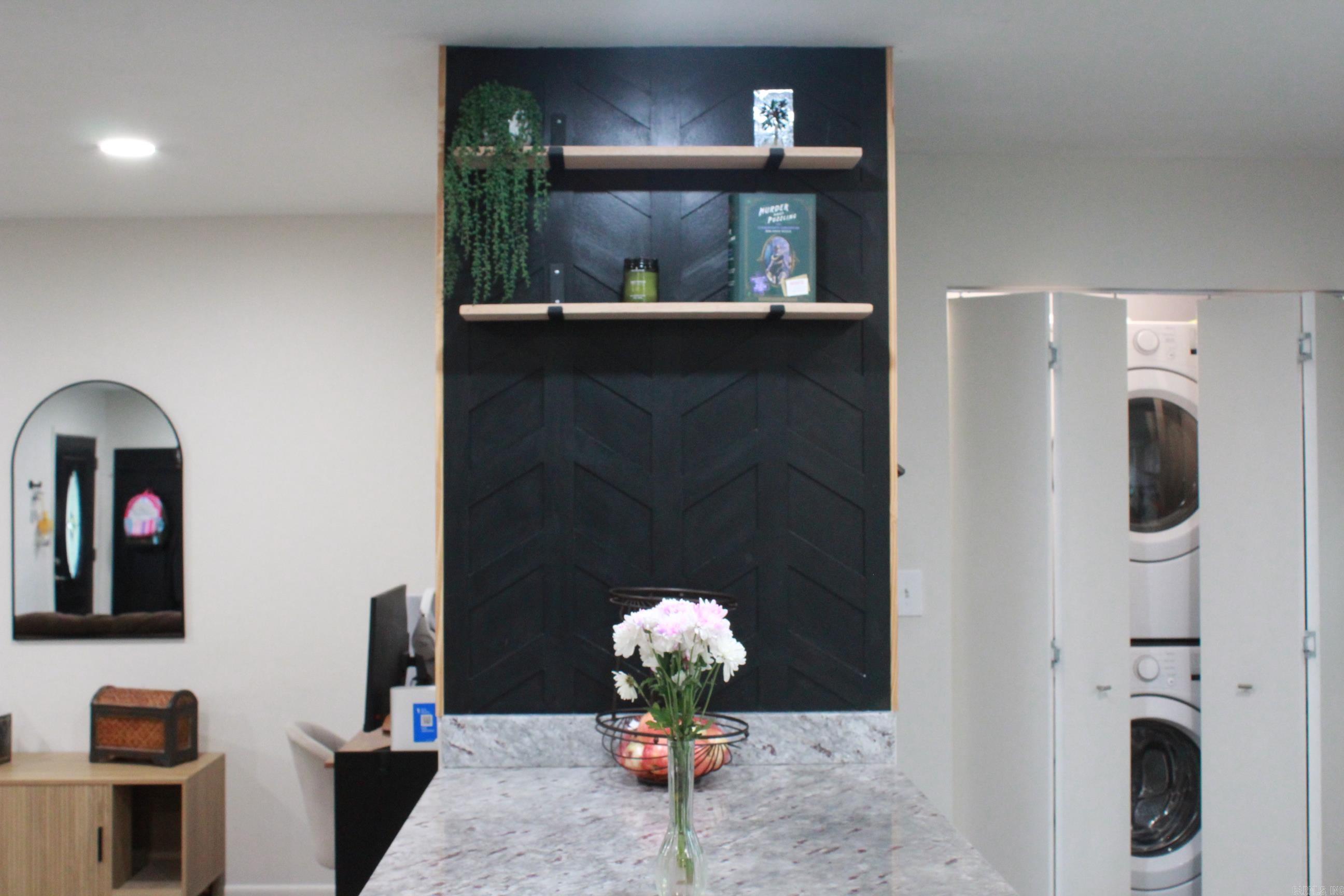 LEISURE VALLEY OAKS - Residential