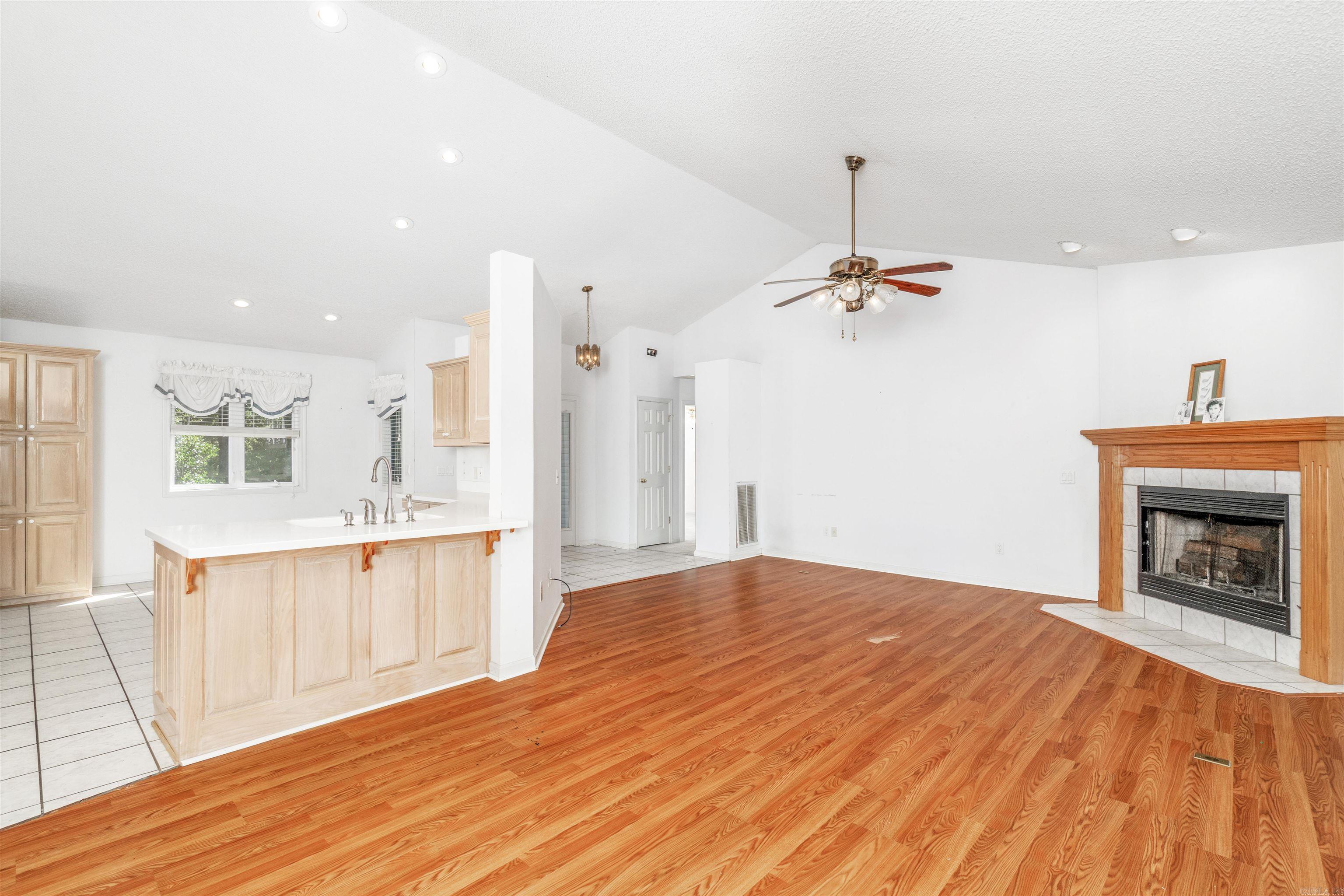 CAMPEON - Residential