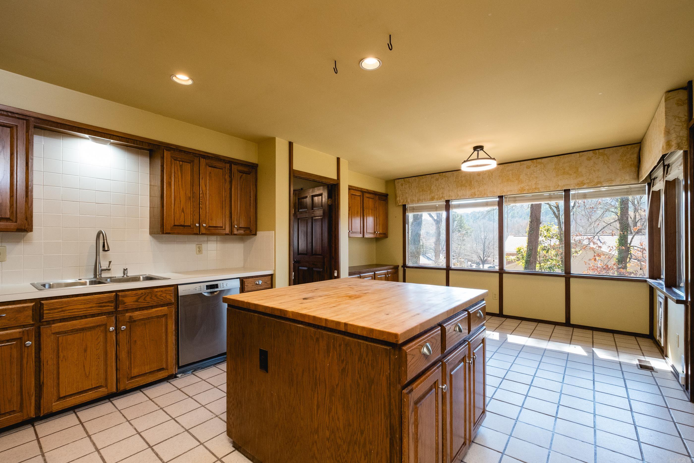 Longlea - Residential