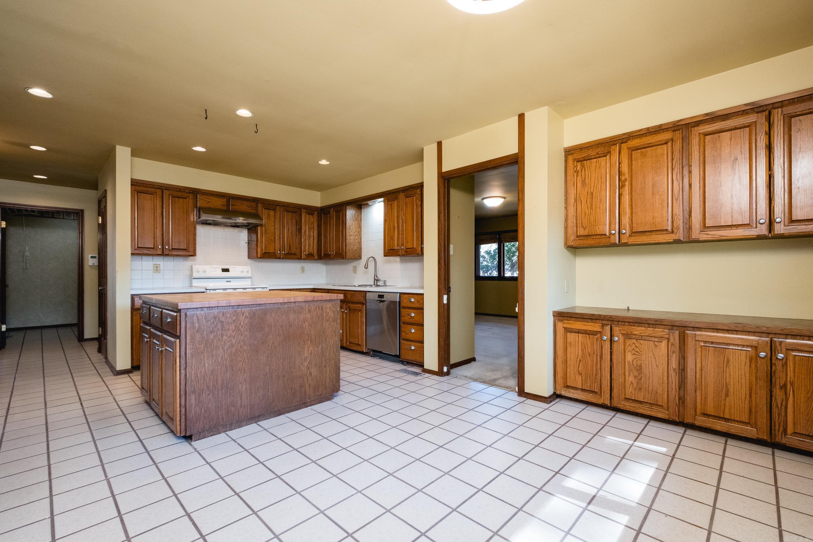 Longlea - Residential