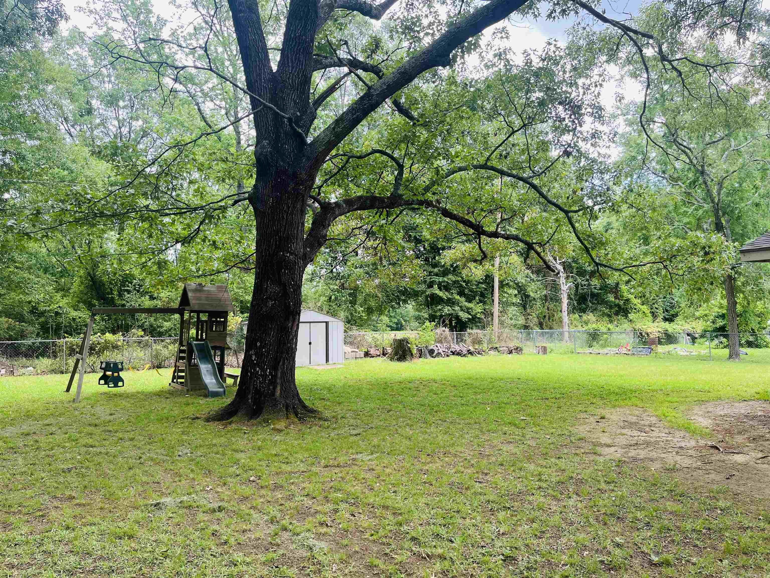 PARKWOOD - Residential