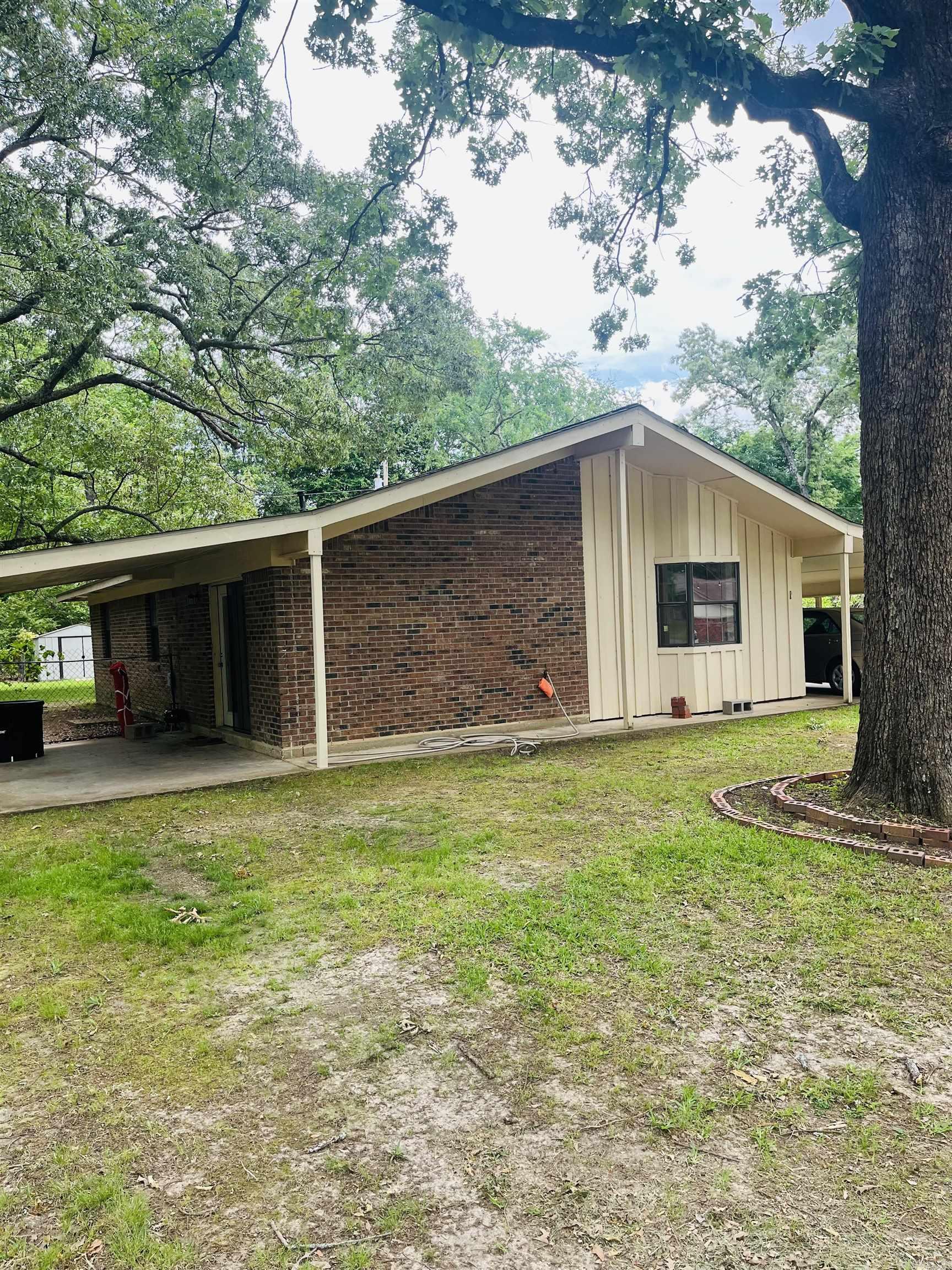 PARKWOOD - Residential