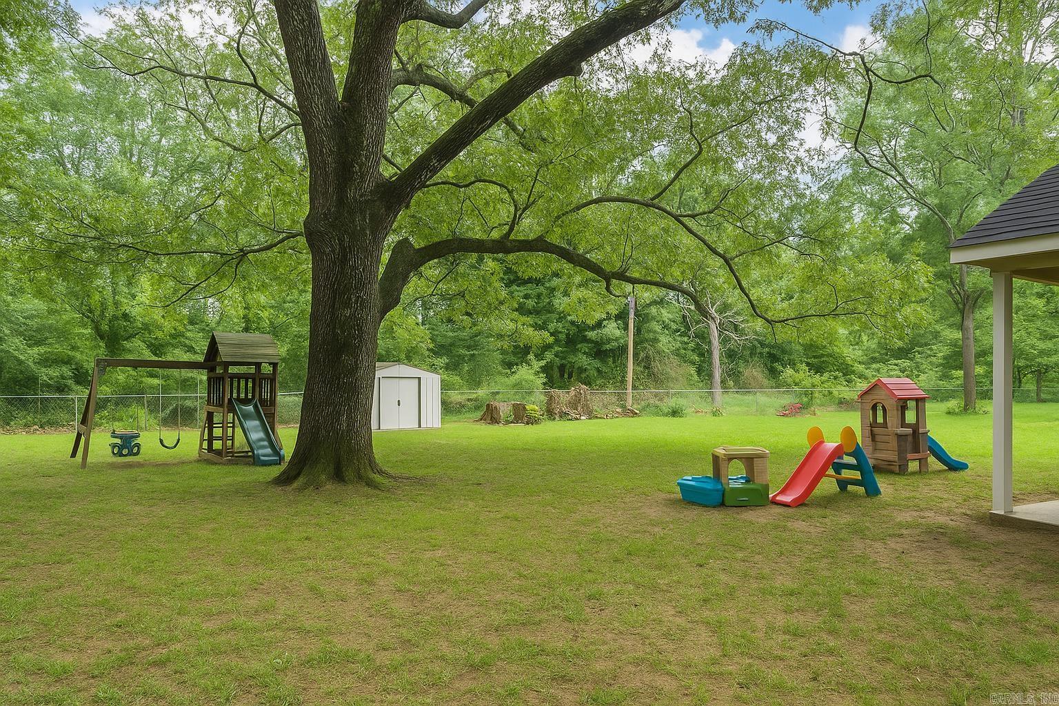 PARKWOOD - Residential