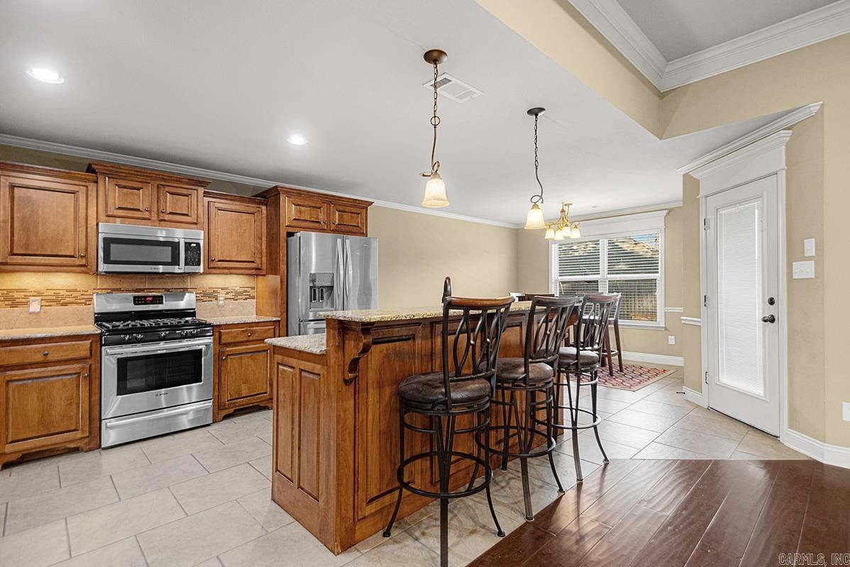 HICKORY HEIGHTS - Residential